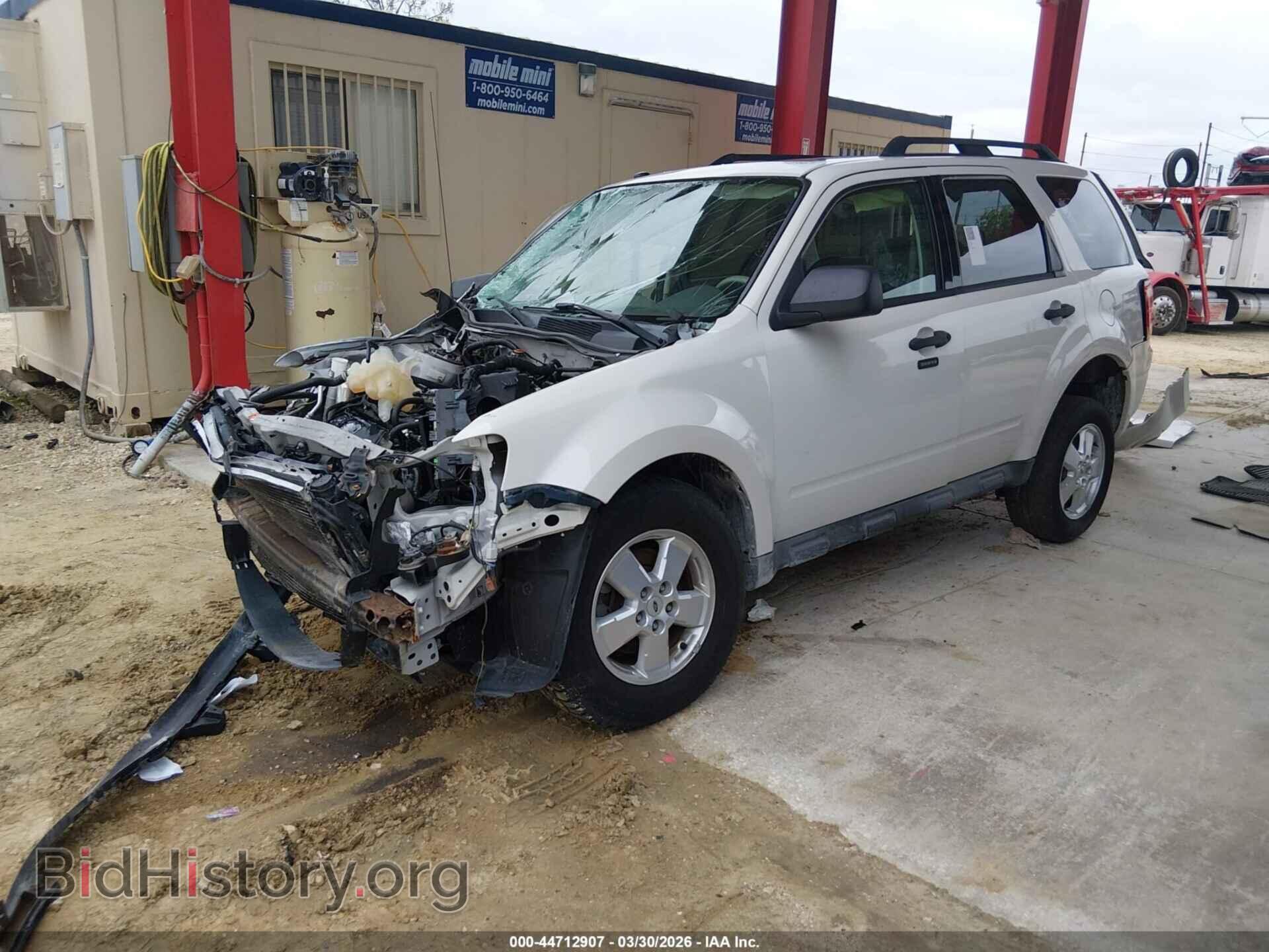 2010 FORD ESCAPE - VIN: 1FMCU0D75AKB29989 - Фото 2