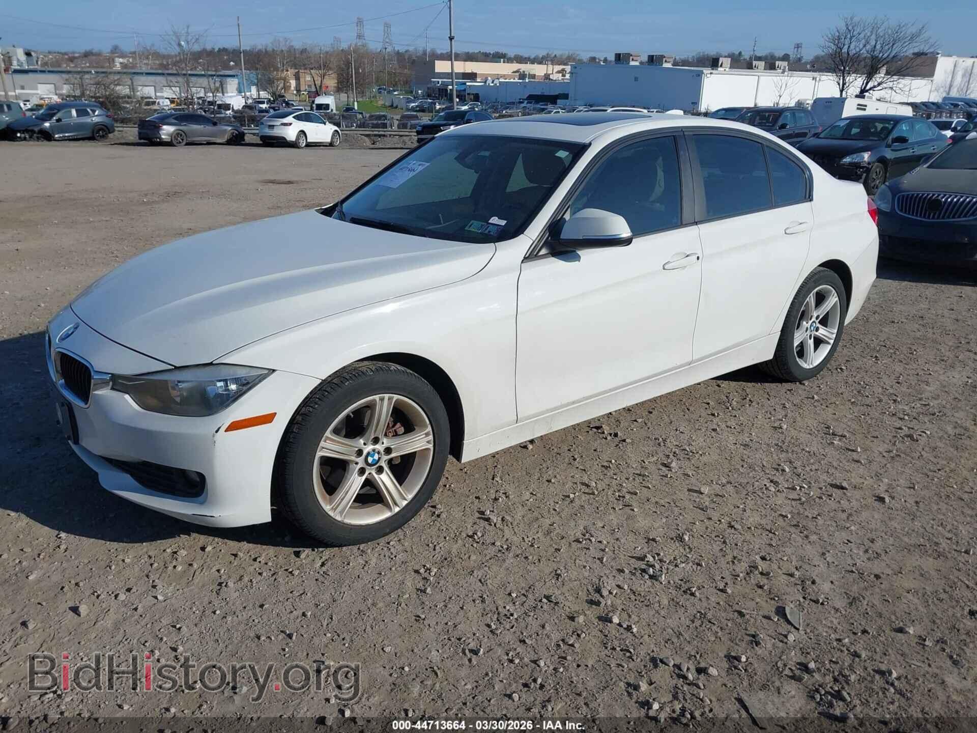 2014 BMW 320I - VIN: WBA3C3G57ENS67005 - Photo 2