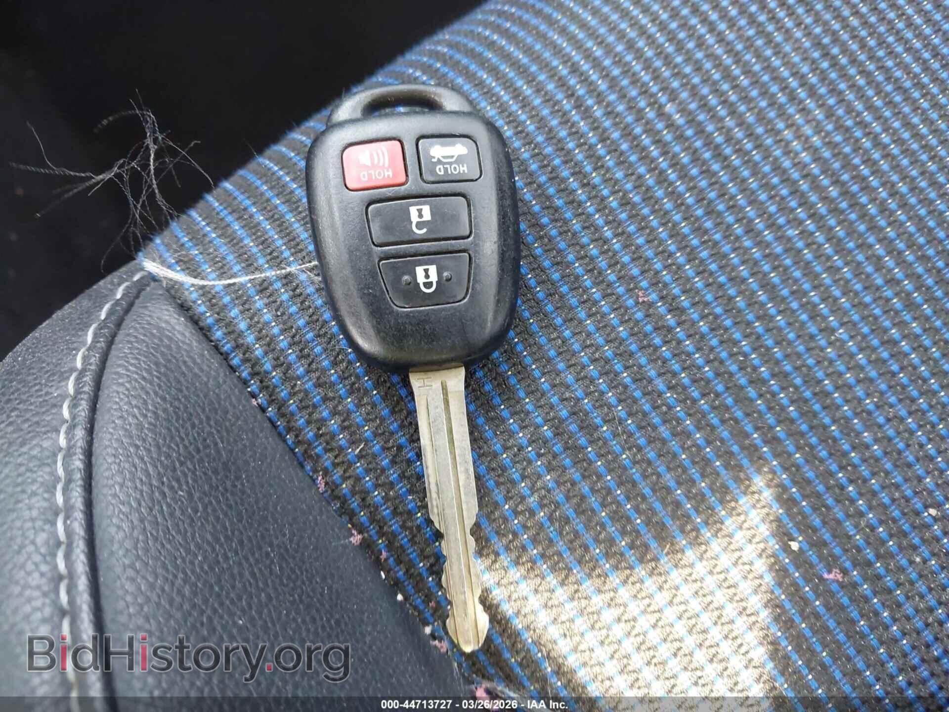 2018 TOYOTA COROLLA - VIN: 5YFBURHE6JP762418 - Фото 11