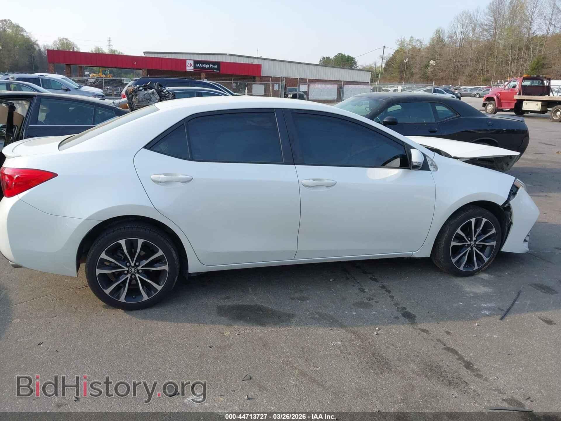 2018 TOYOTA COROLLA - VIN: 5YFBURHE6JP762418 - Фото 13