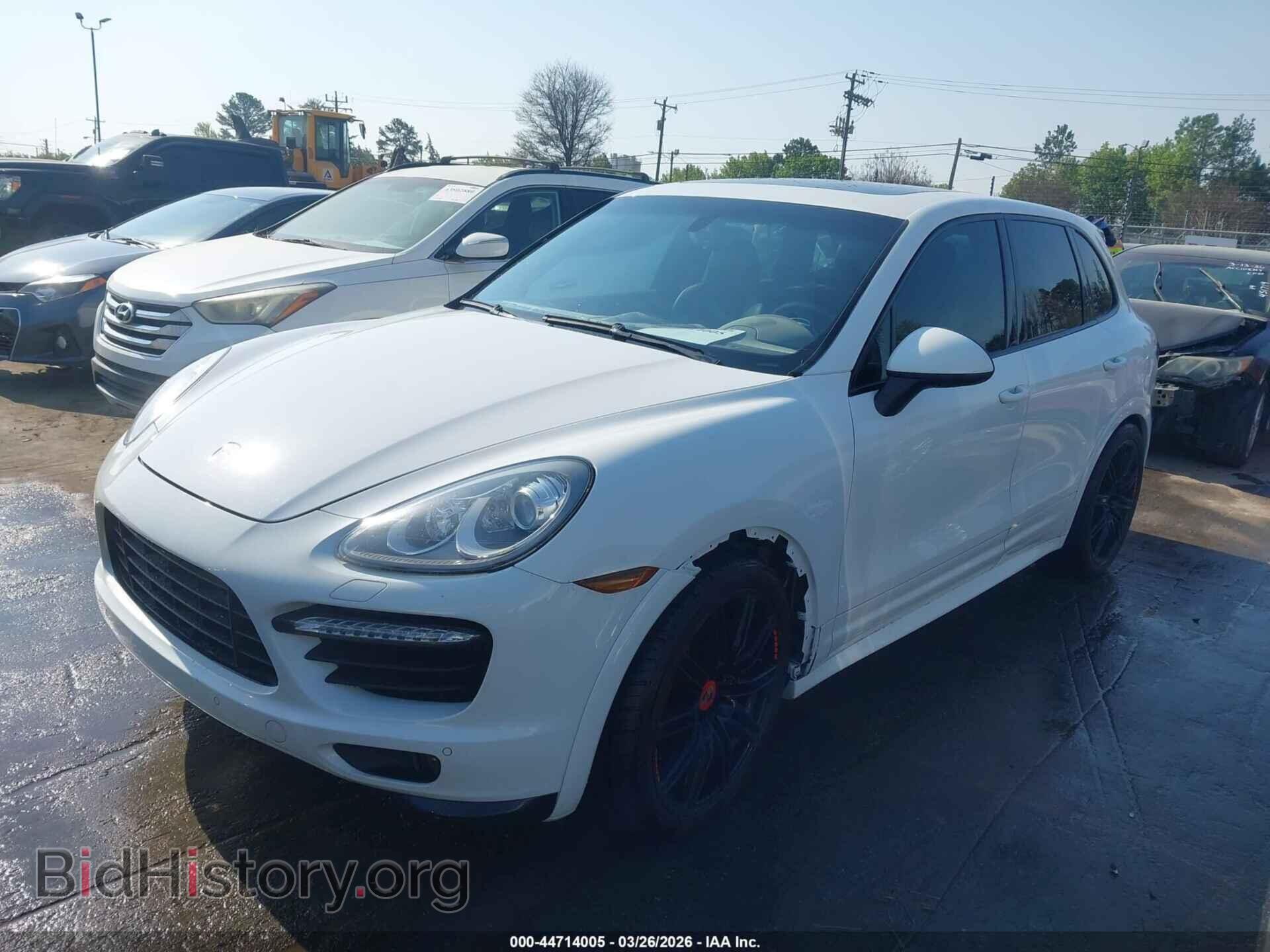 2013 PORSCHE CAYENNE - VIN: WP1AD2A27DLA73499 - Фото 2