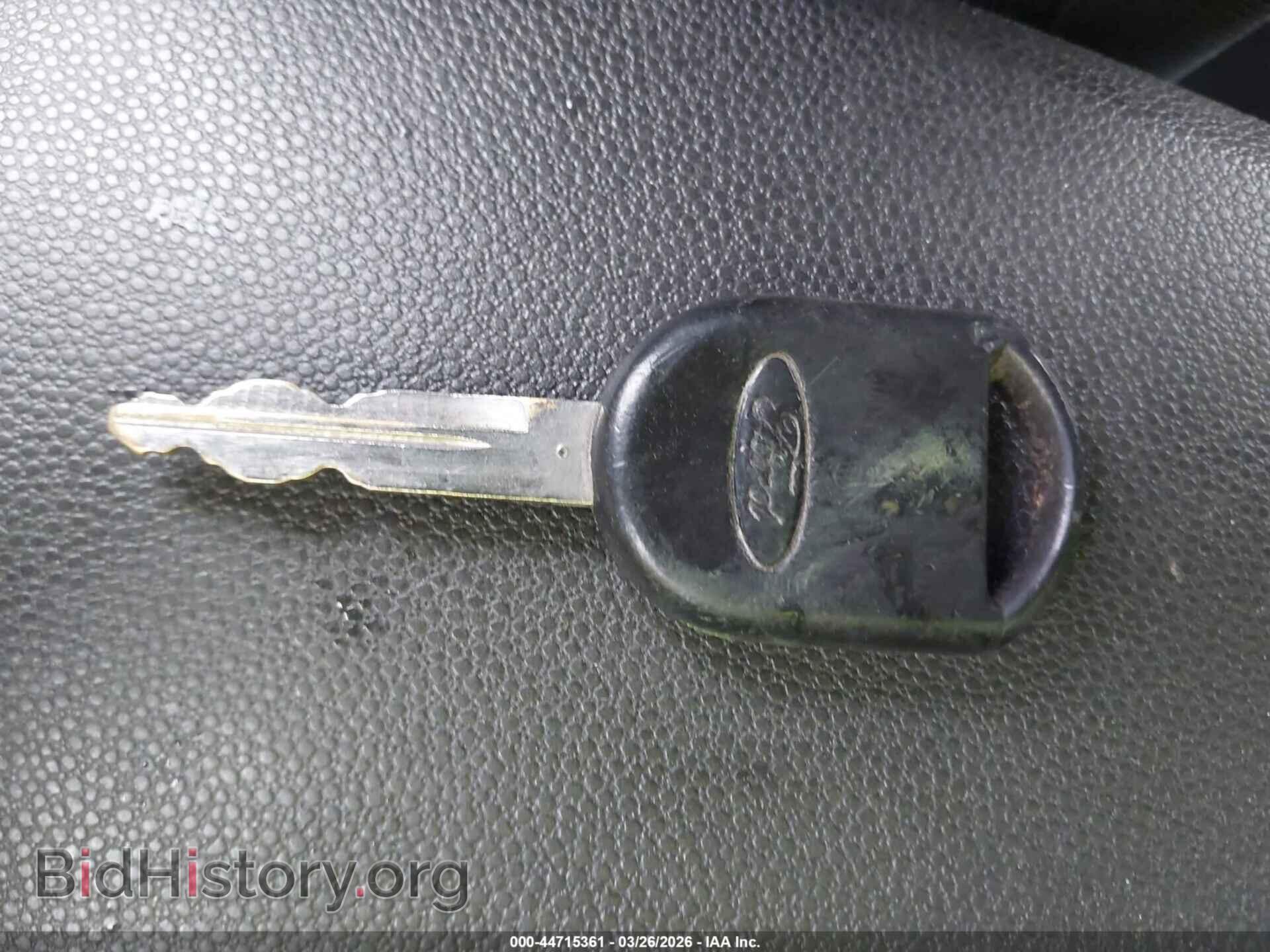 2010 FORD FOCUS - VIN: 1FAHP3DN9AW190293 - Photo 11