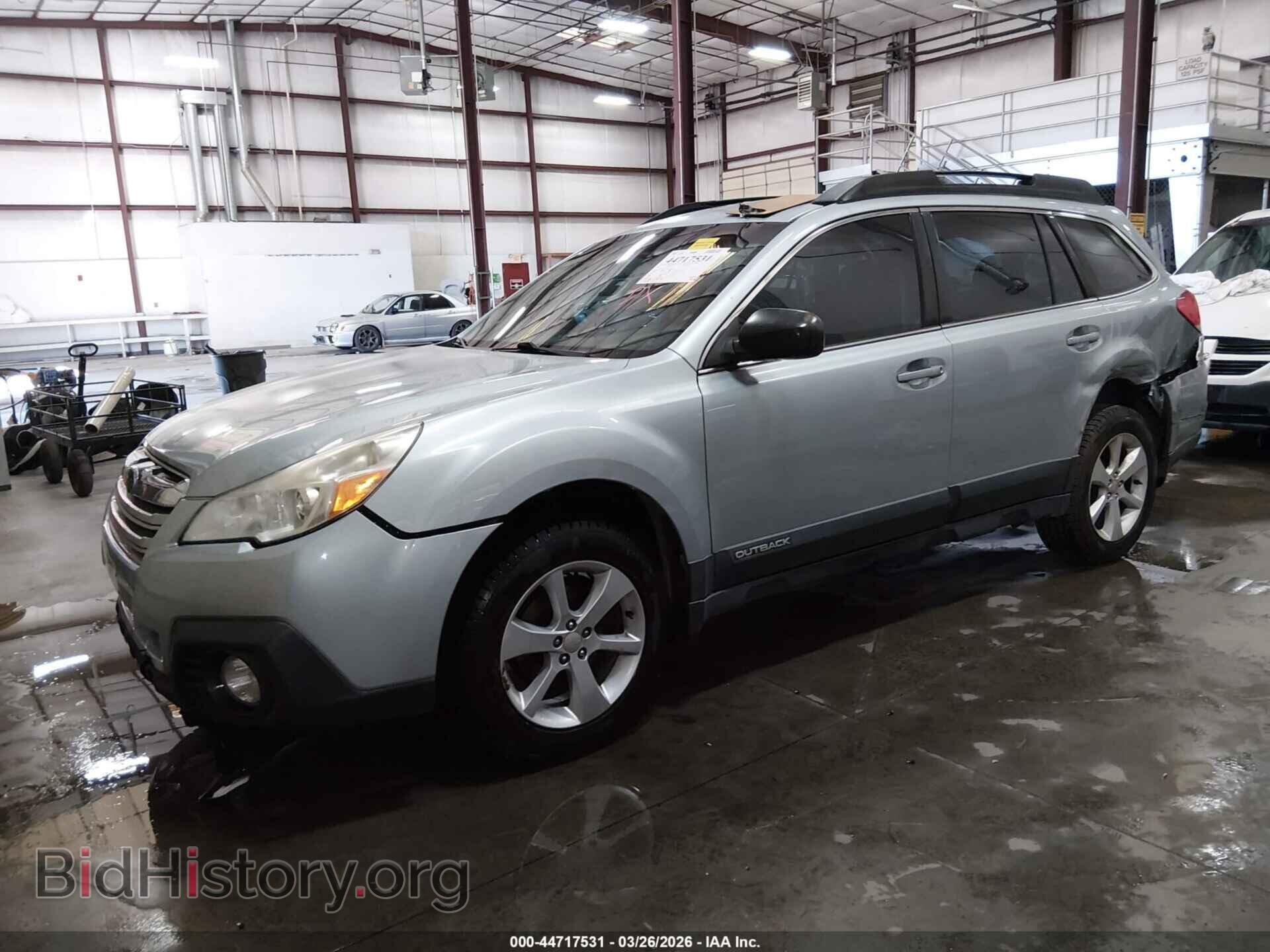 2014 SUBARU OUTBACK - VIN: 4S4BRBAC8E3271005 - Photo 2