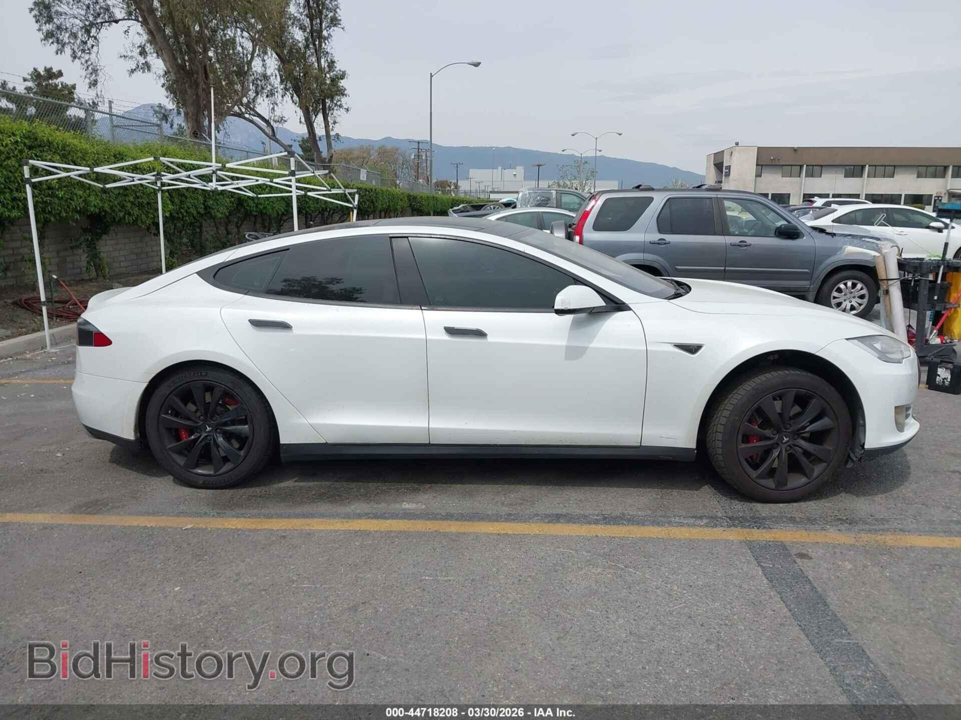 2013 TESLA MODEL S - VIN: 5YJSA1DP9DFP13098 - Фото 13