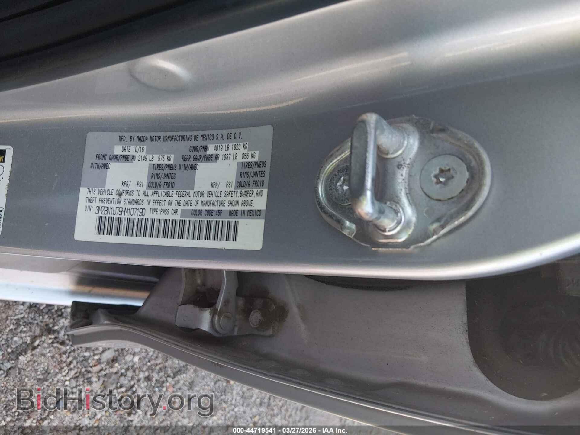 2017 MAZDA MAZDA3 - VIN: 3MZBN1U79HM107190 - Фото 9