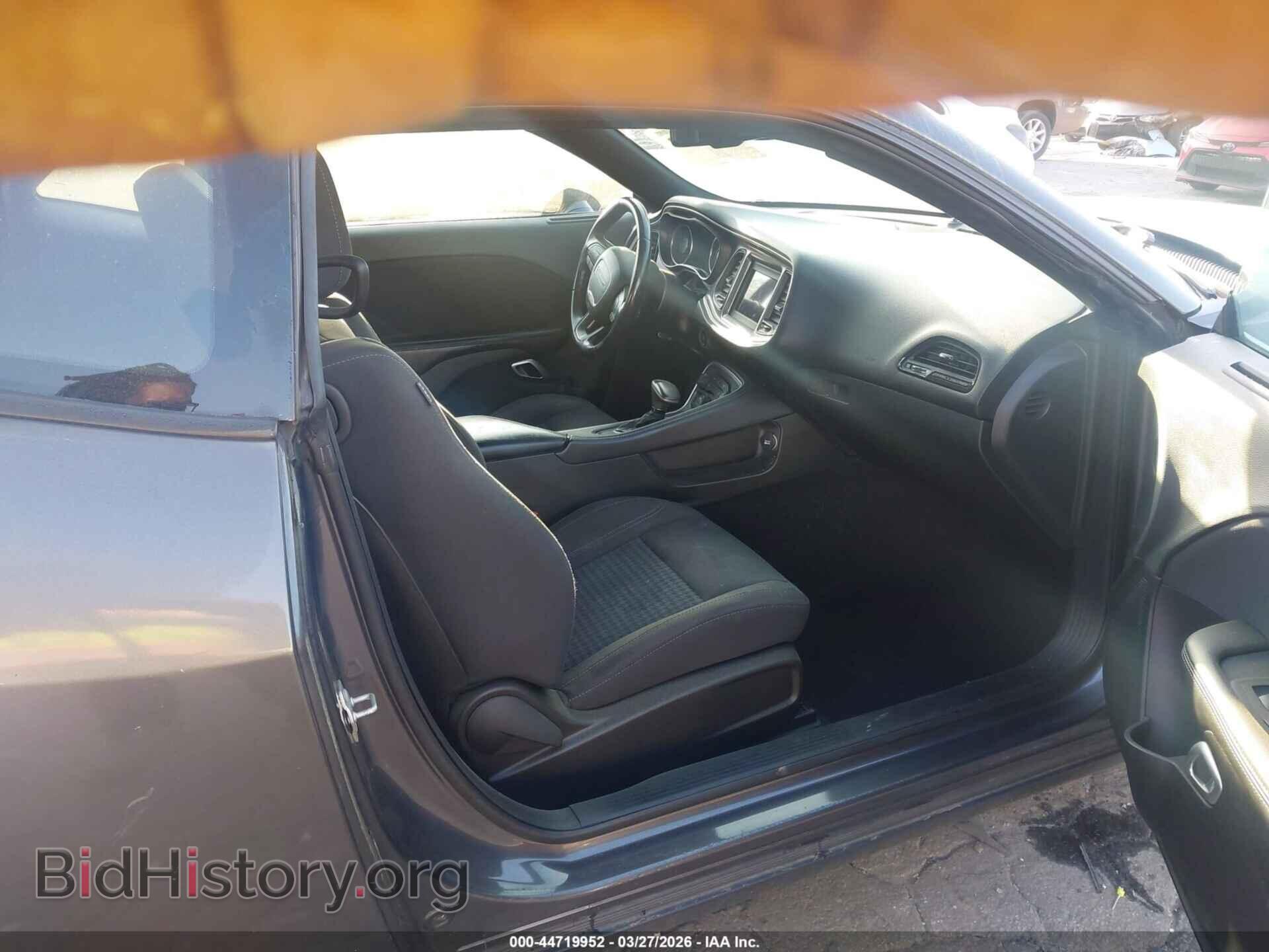 2019 DODGE CHALLENGER - VIN: 2C3CDZAG2KH674011 - Фото 5