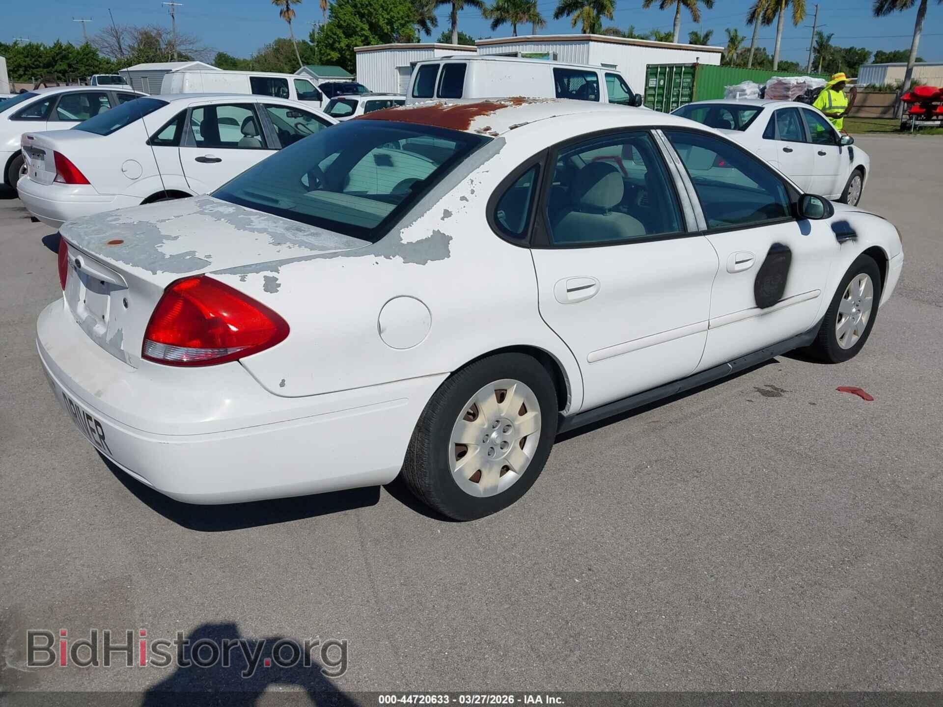 2005 FORD TAURUS - VIN: 1FAFP53U95A291929 - Фото 4
