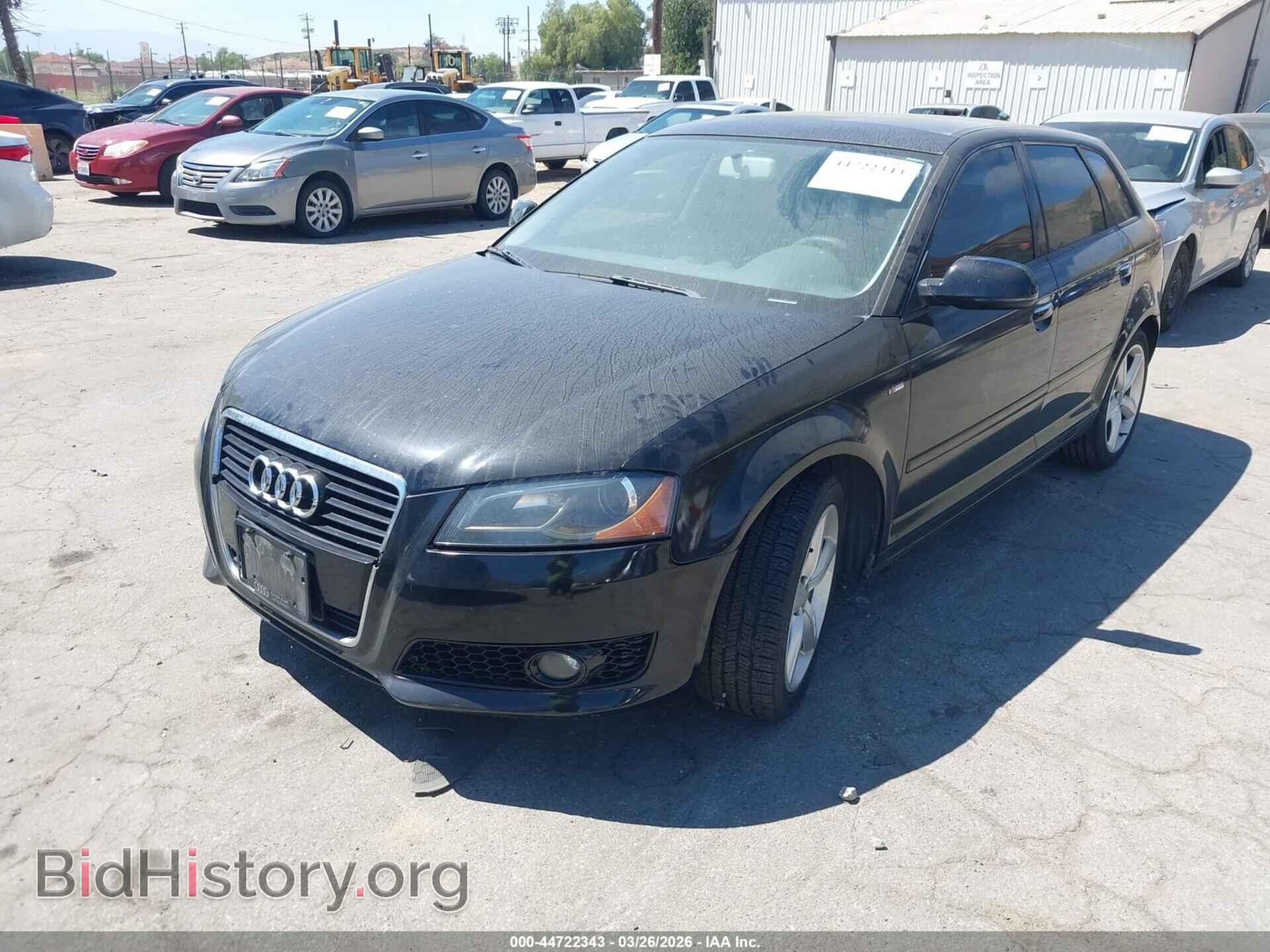 2013 AUDI A3 - VIN: WAUKEAFM8DA030290 - Фото 2