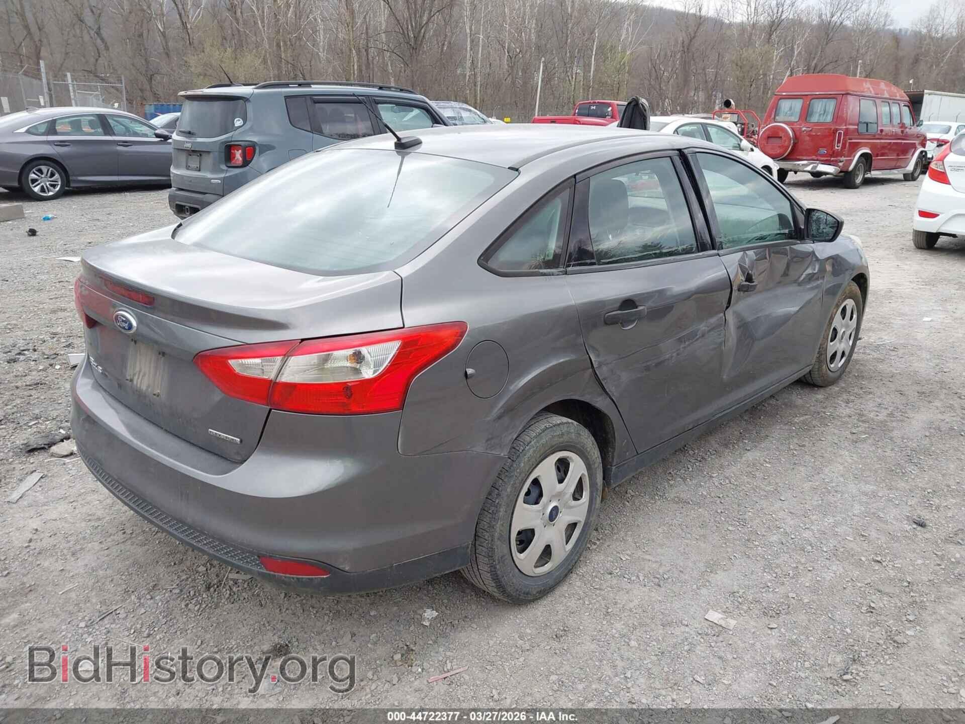 2013 FORD FOCUS - VIN: 1FADP3E21DL379643 - Фото 4