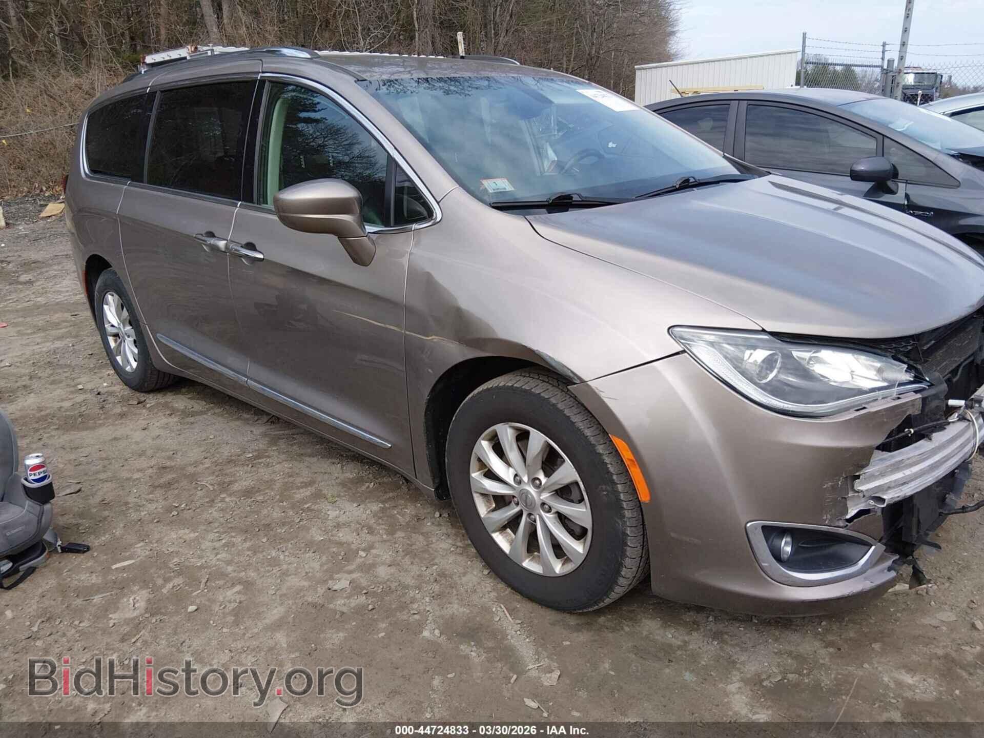 Фотография 2C4RC1BG3JR236129 - CHRYSLER PACIFICA 2018