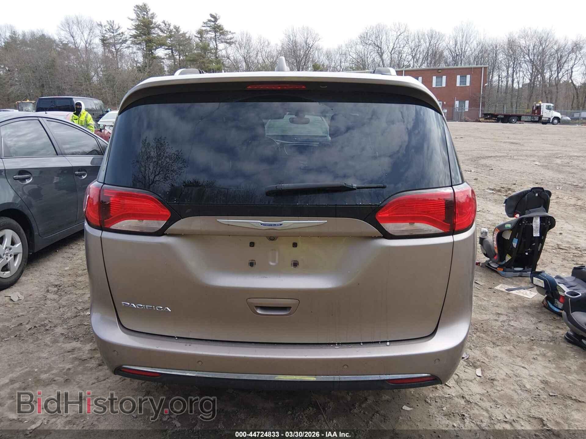 2018 CHRYSLER PACIFICA - VIN: 2C4RC1BG3JR236129 - Photo 16
