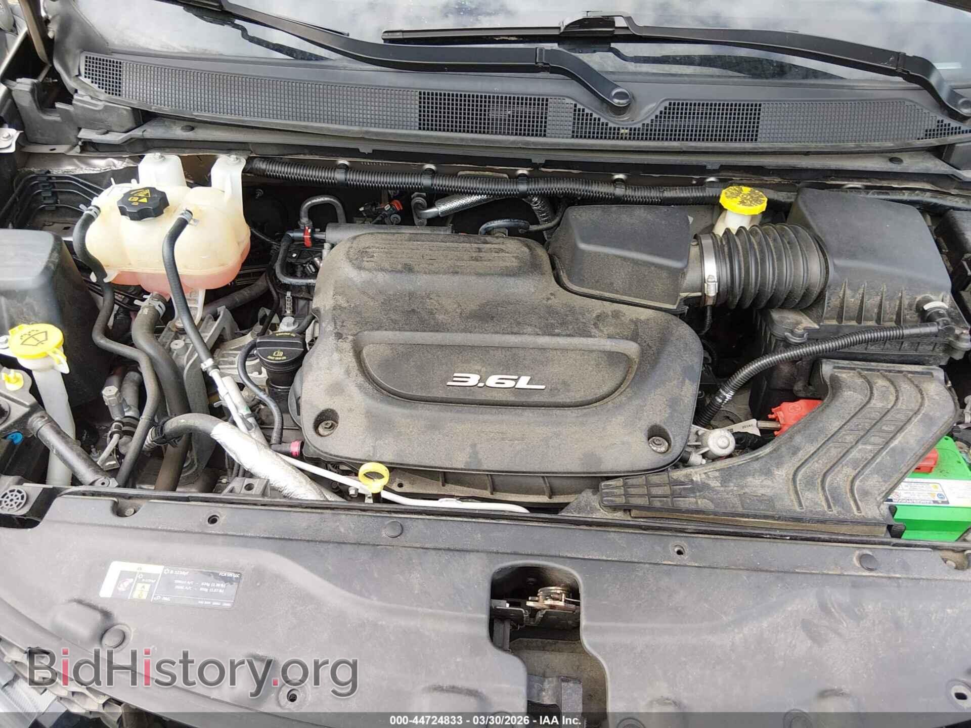 2018 CHRYSLER PACIFICA - VIN: 2C4RC1BG3JR236129 - Photo 10