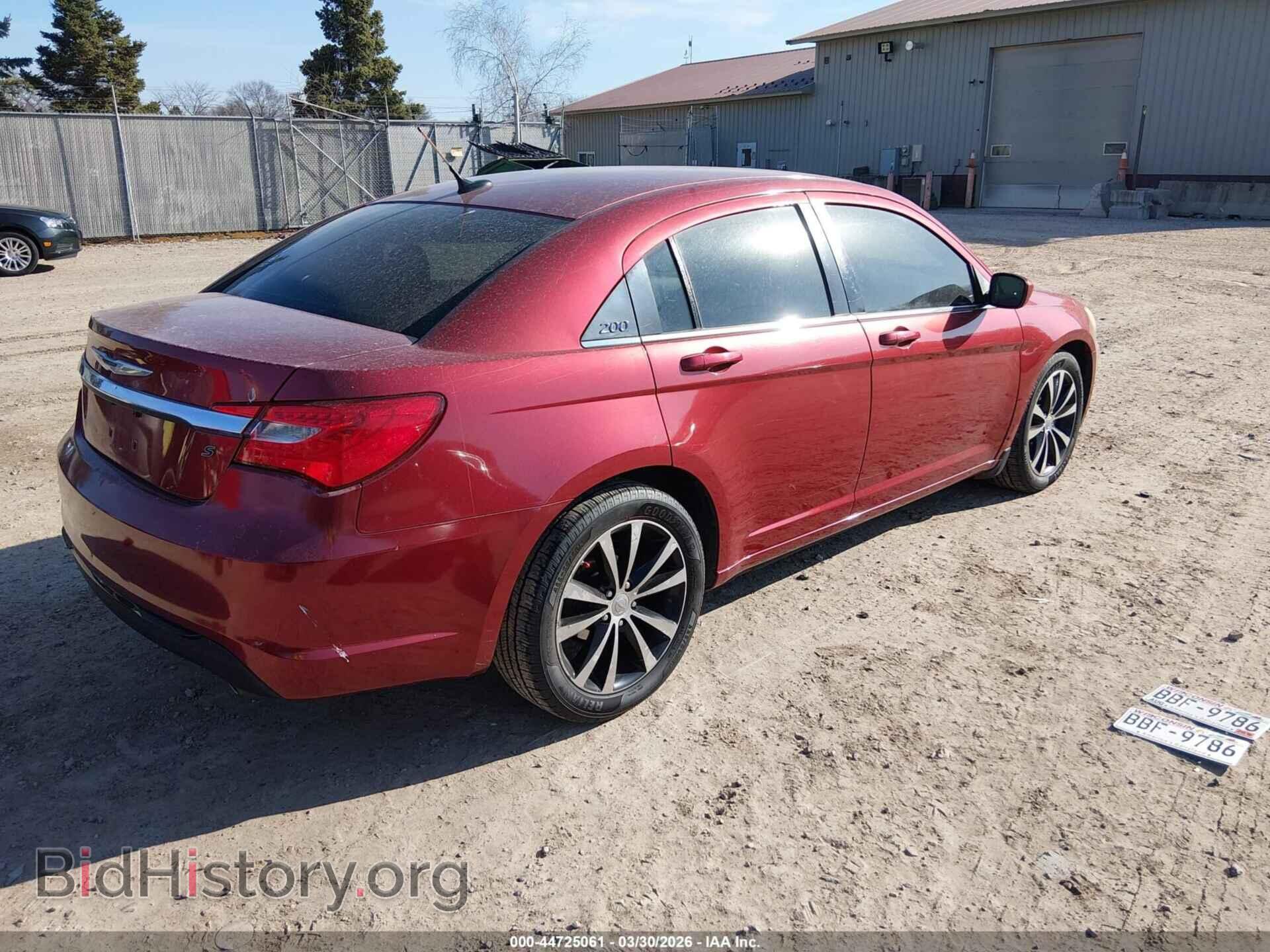 2013 CHRYSLER 200 - VIN: 1C3CCBBG0DN728389 - Photo 4