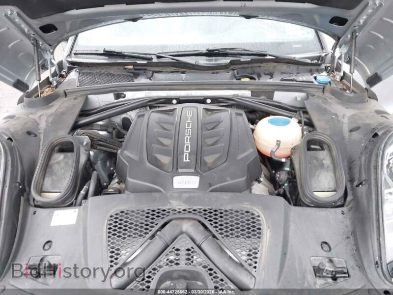 2016 Porsche MACAN (VIN WP1AB2A52GLB56178) — фото 10 из 17