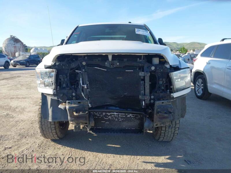 2016 RAM 2500 (VIN 3C6UR5CL7GG129277) — фото 6 из 17