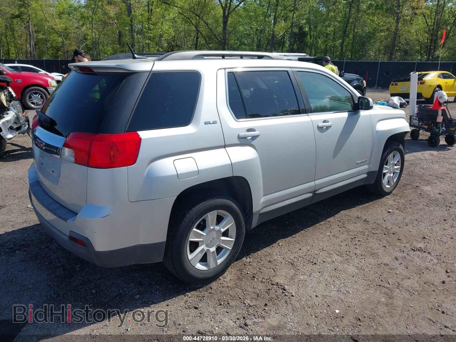 2011 GMC TERRAIN - VIN: 2CTALSEC7B6275860 - Photo 4