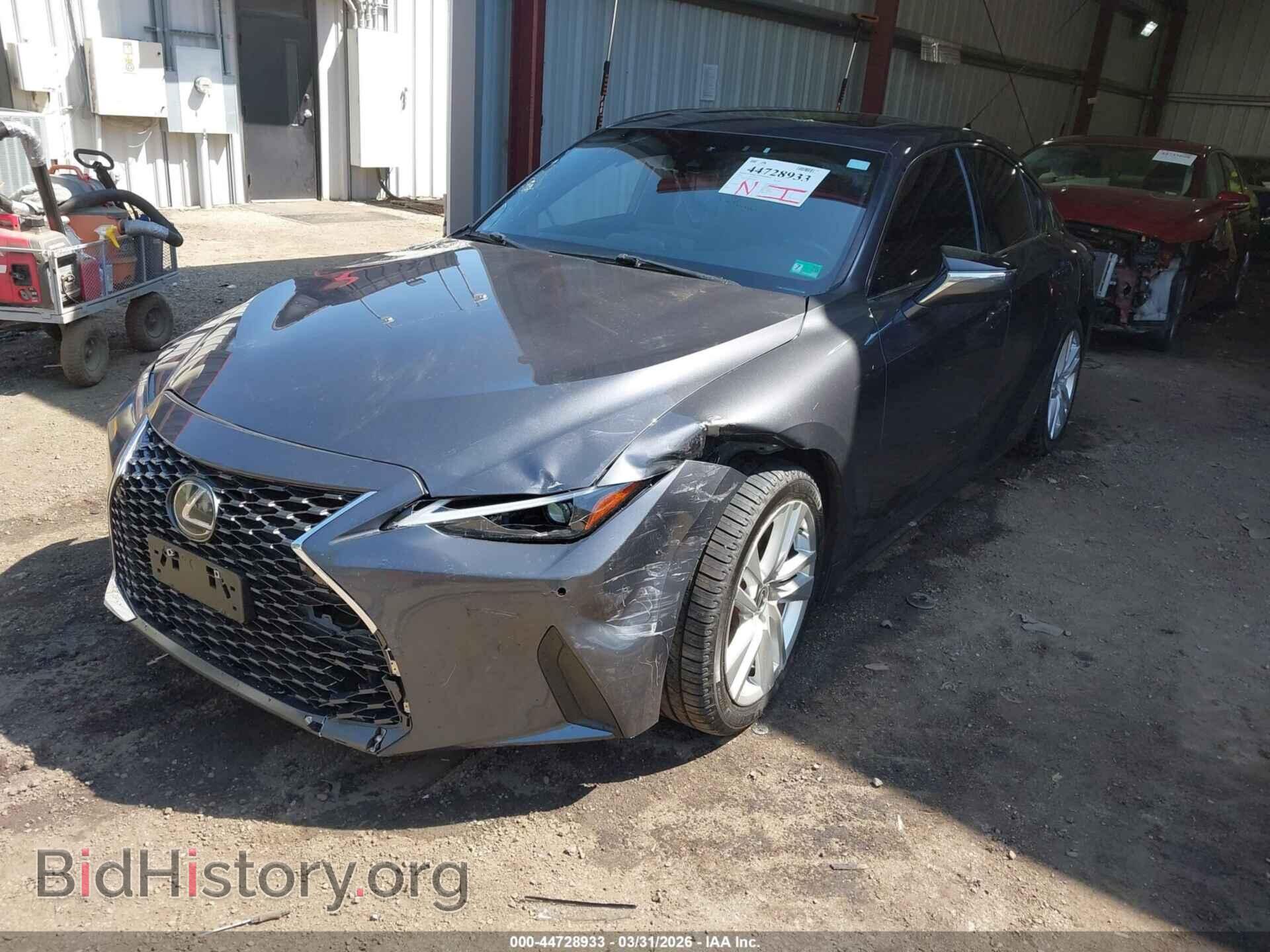 2021 LEXUS IS 300 - VIN: JTHCA1D24M5110102 - Photo 2