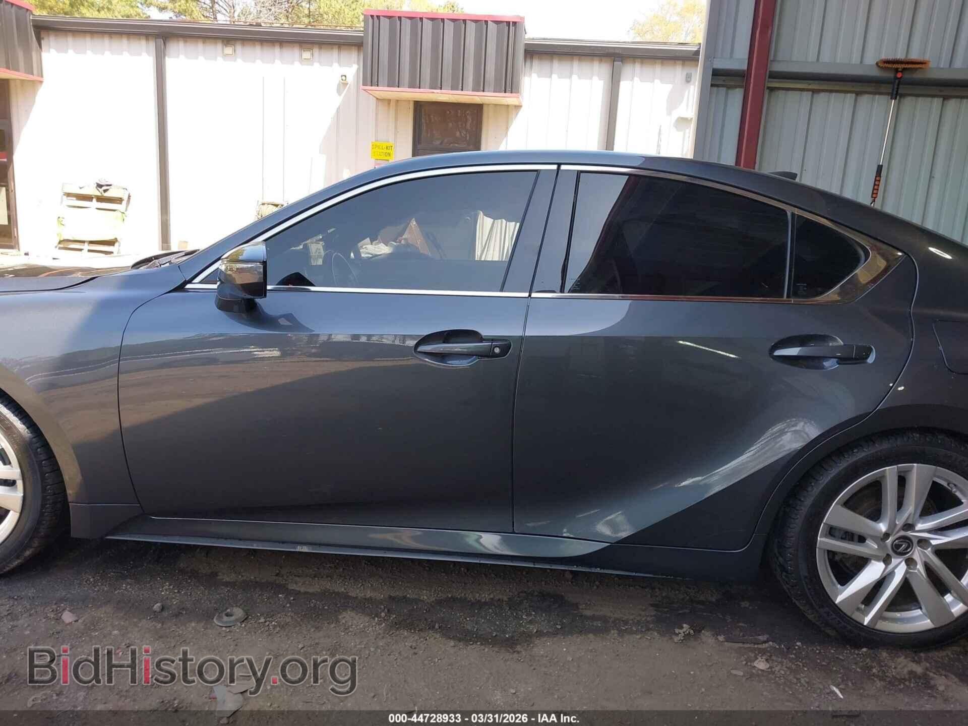 2021 LEXUS IS 300 - VIN: JTHCA1D24M5110102 - Photo 14