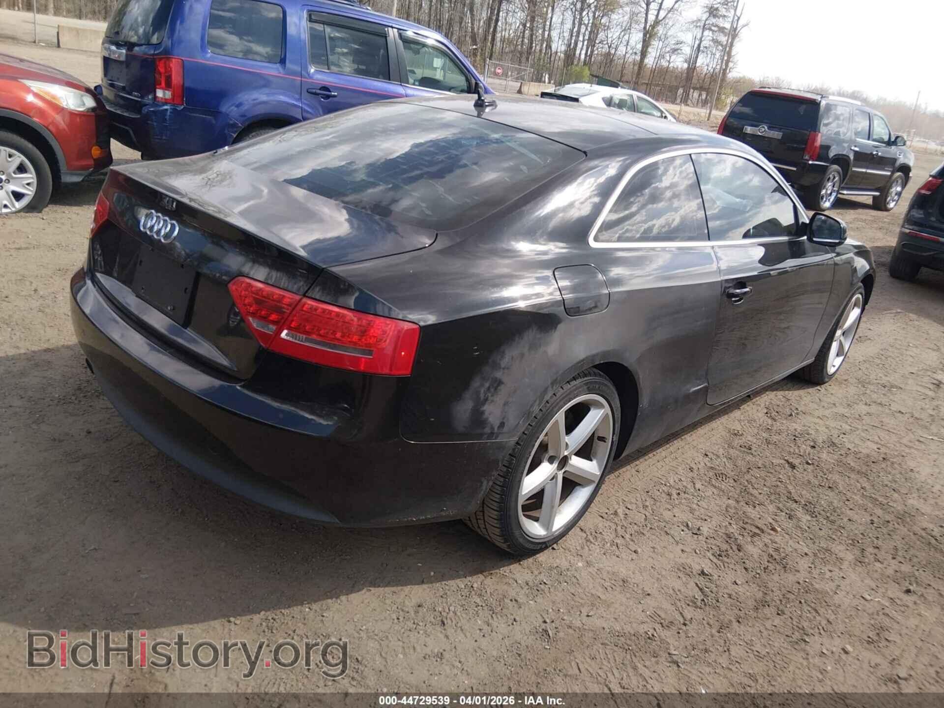 2010 AUDI A5 - VIN: WAULFAFR9AA007089 - Фото 4