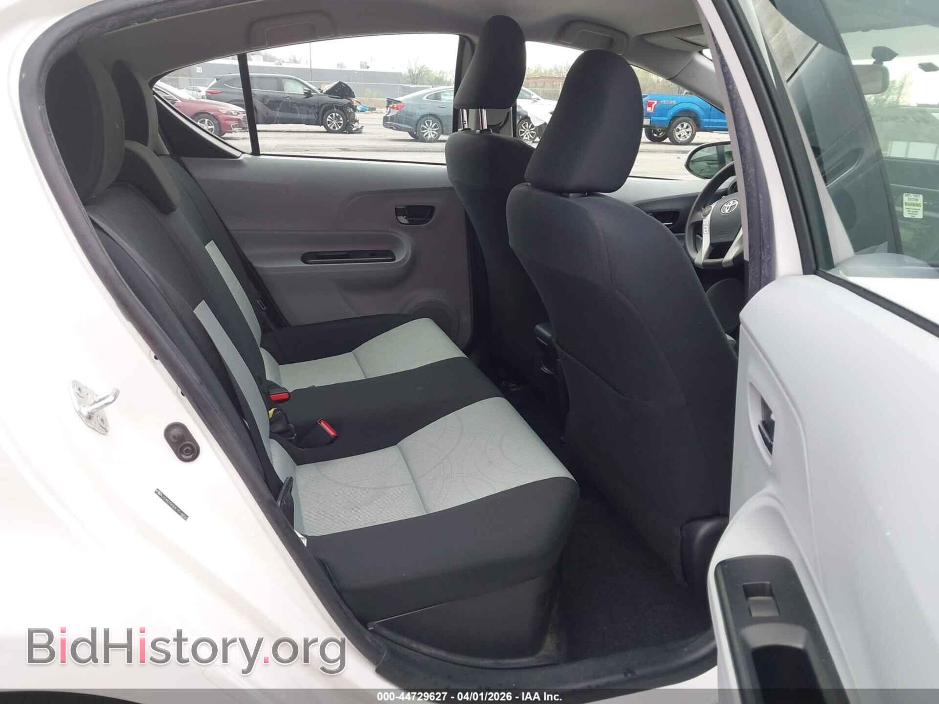 2014 TOYOTA PRIUS C - VIN: JTDKDTB32E1574803 - Фото 8
