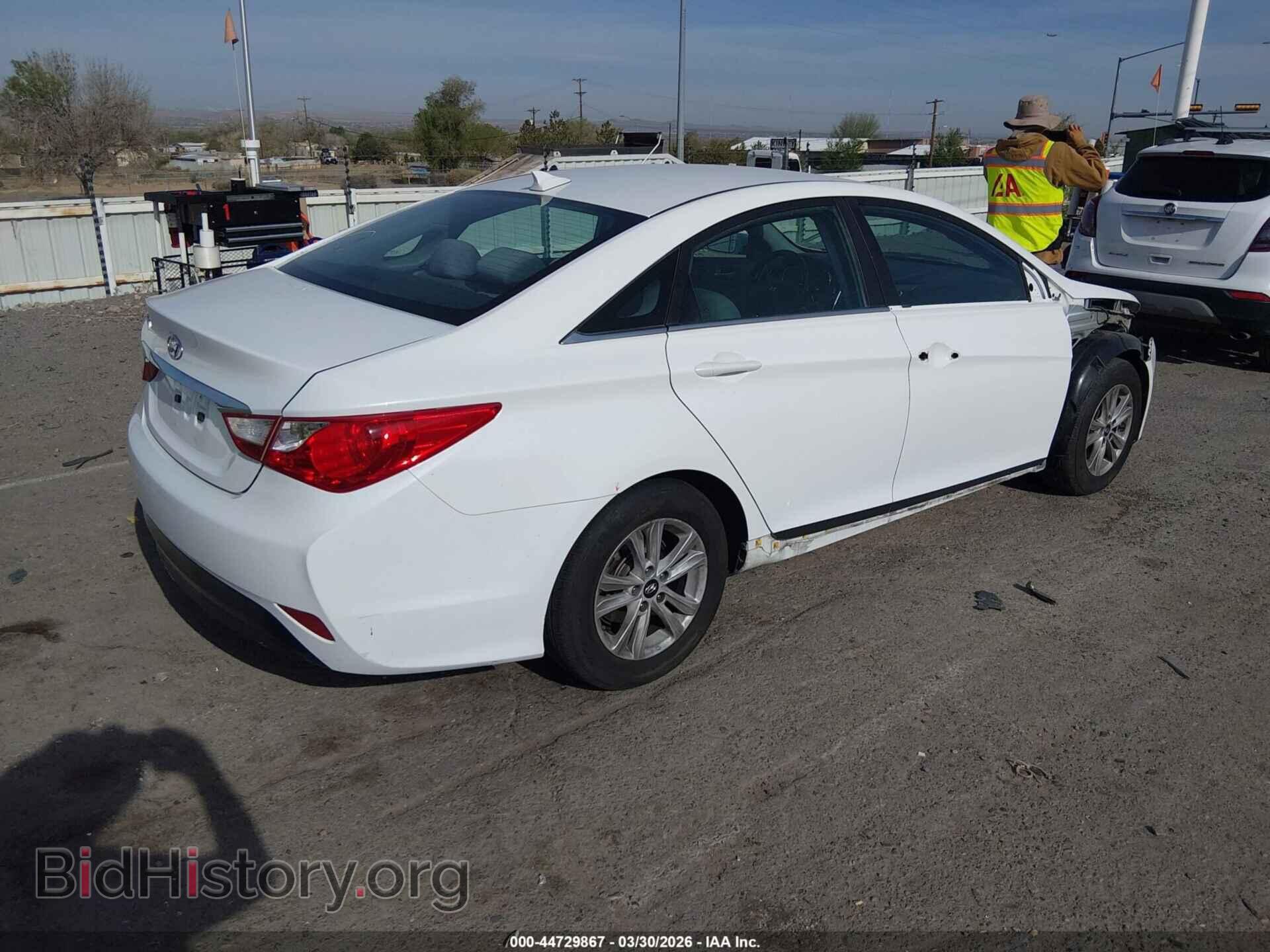 2014 HYUNDAI SONATA - VIN: 5NPEB4AC2EH881908 - Фото 4