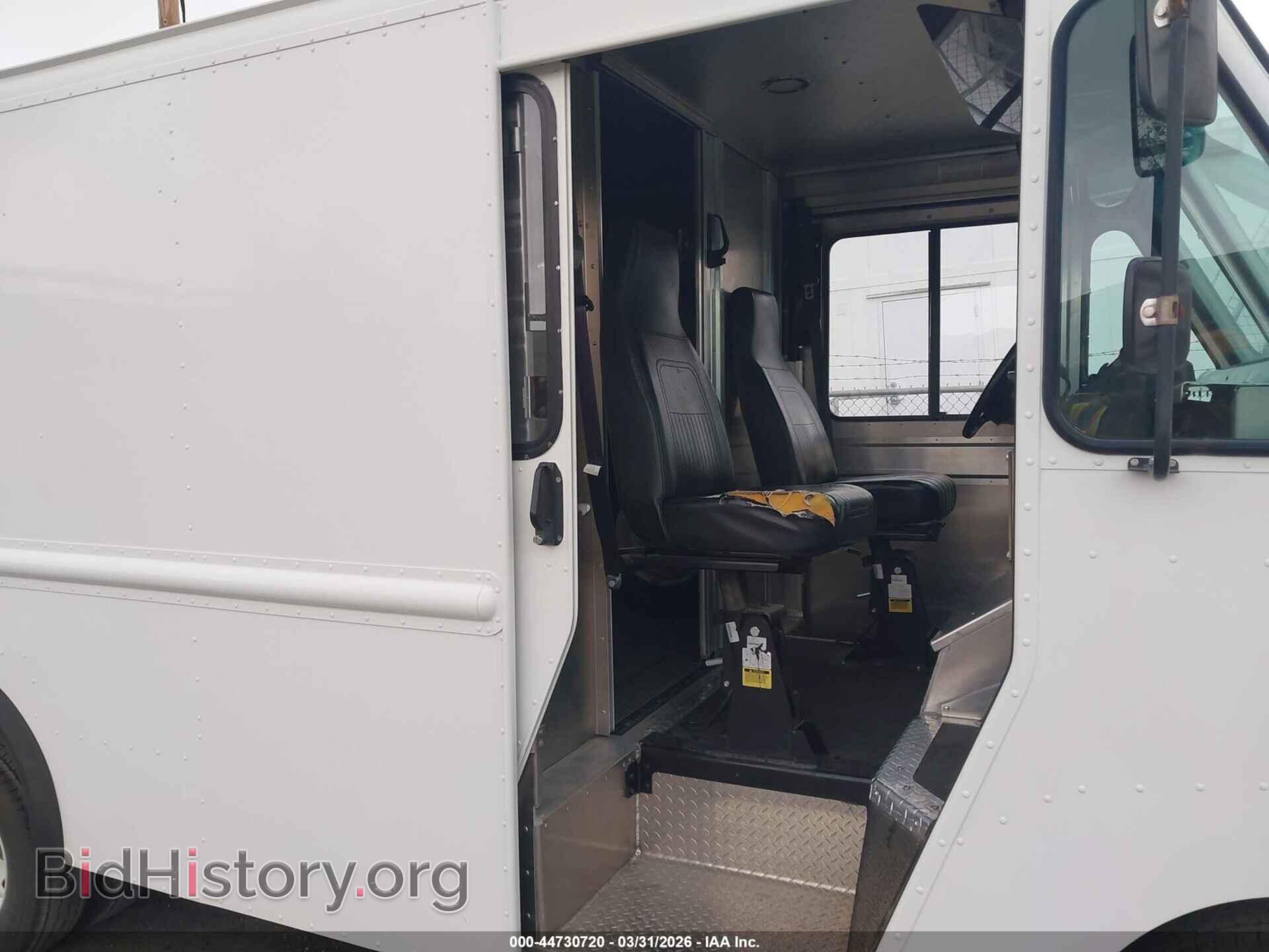 2016 FORD E-350 STRIPPED - VIN: 1FC3E3KL6GDC14162 - Photo 5