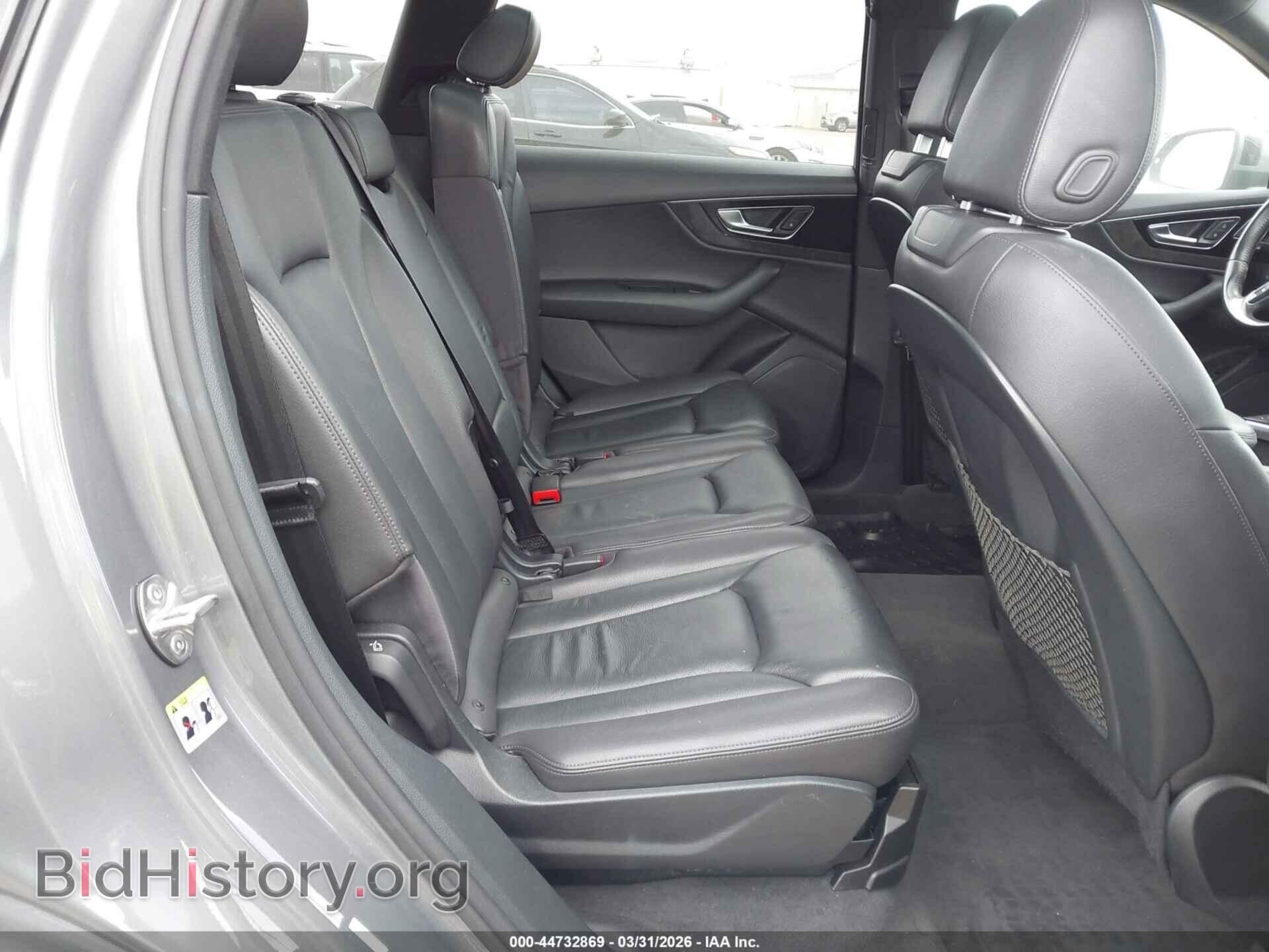 2017 AUDI Q7 - VIN: WA1LAAF7XHD018444 - Фото 8