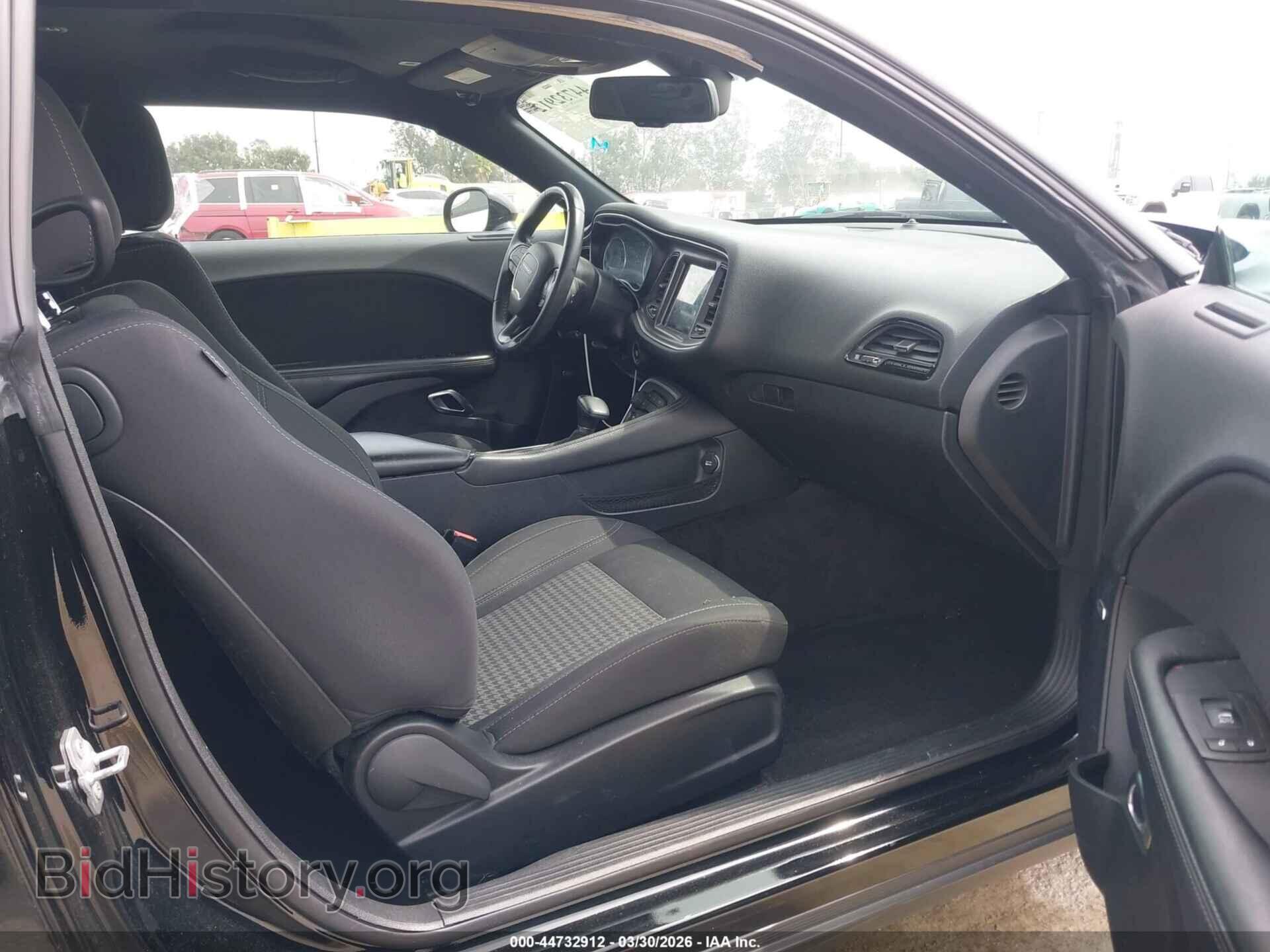 2018 DODGE CHALLENGER - VIN: 2C3CDZAG4JH171899 - Photo 5