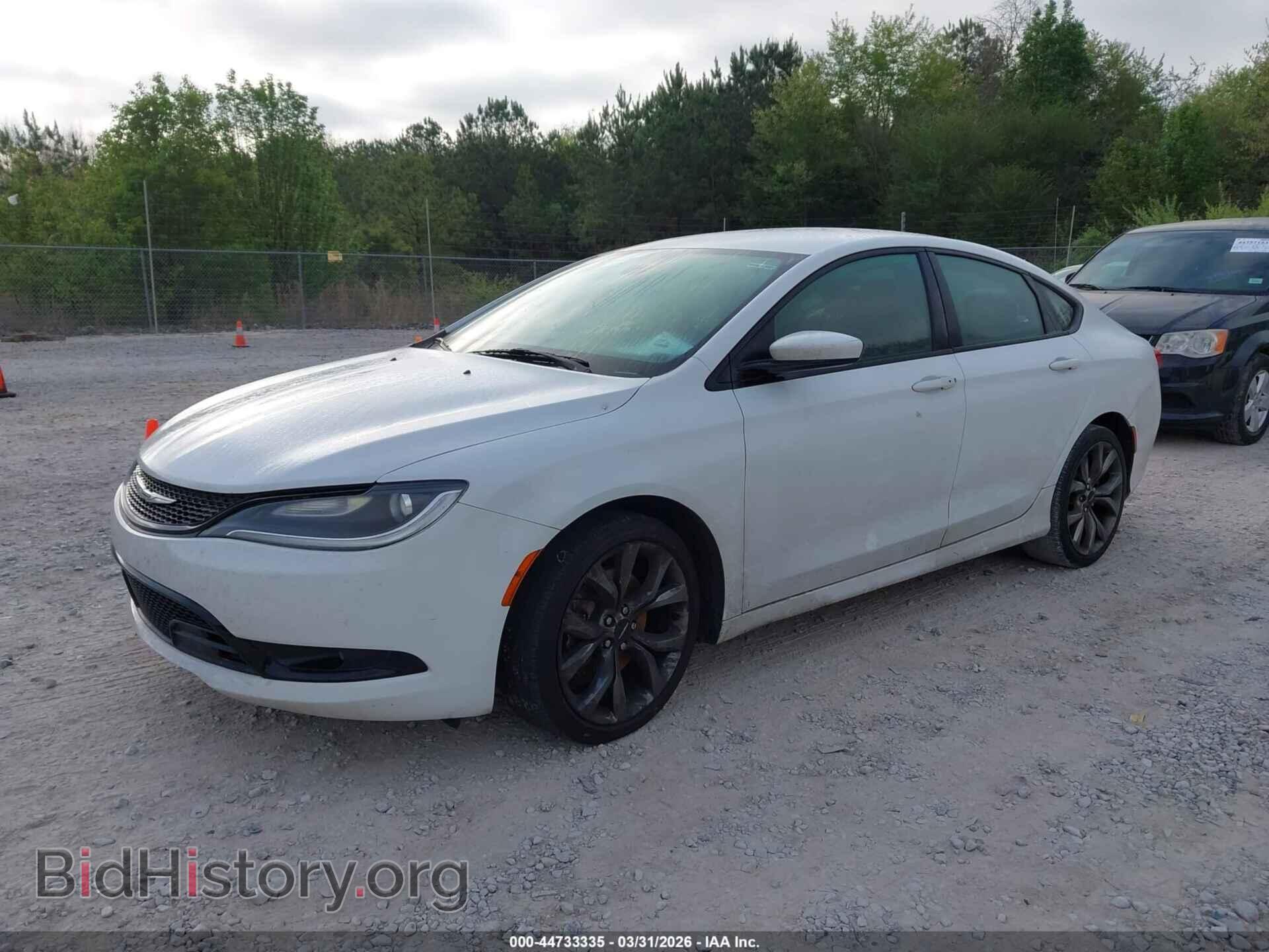 2016 CHRYSLER 200 - VIN: 1C3CCCBB7GN135398 - Фото 2