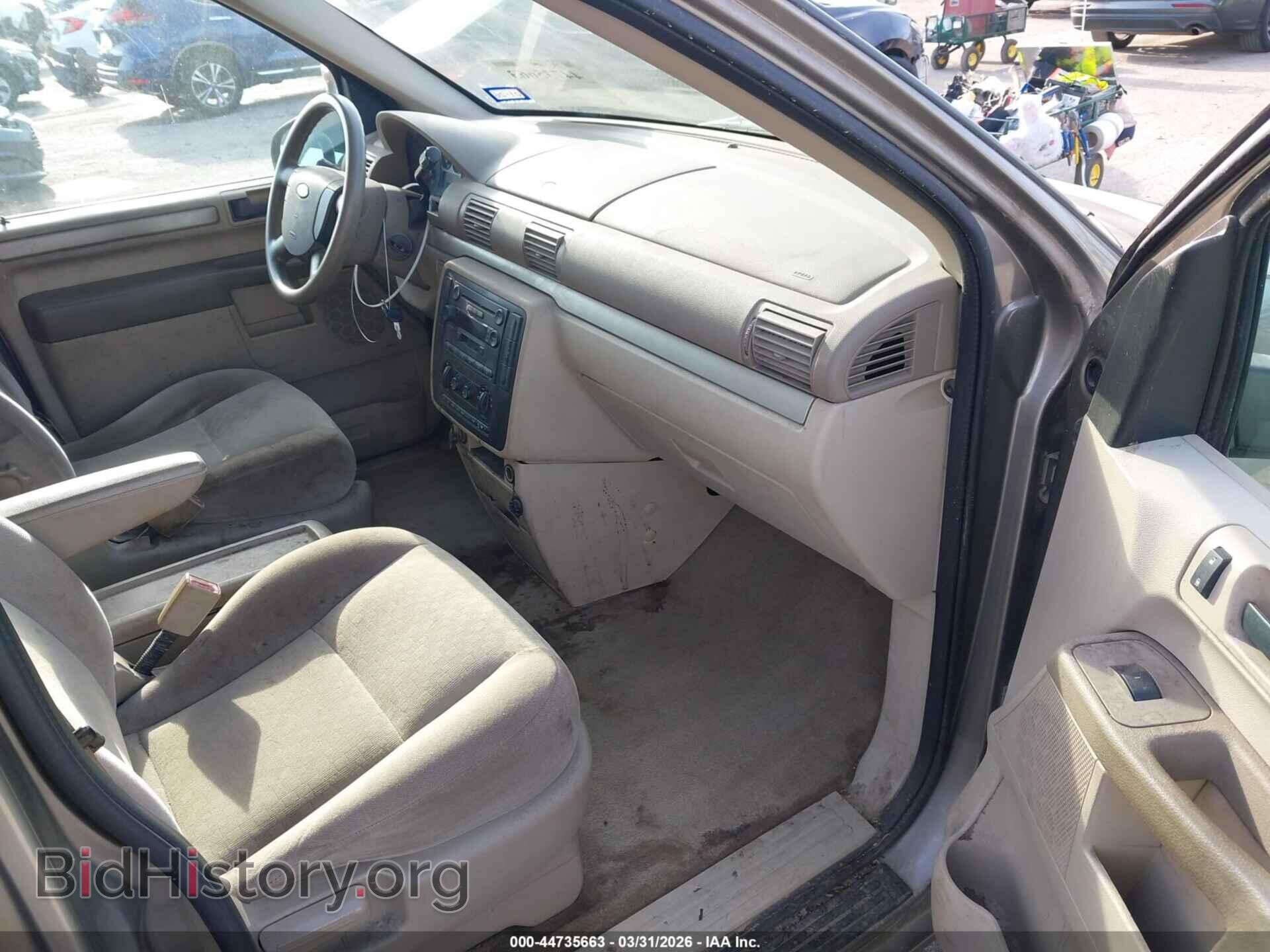 2006 FORD FREESTAR - VIN: 2FMZA51696BA21548 - Фото 5