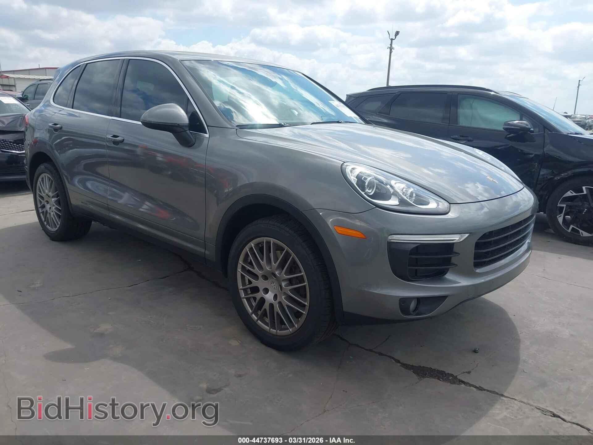 Photo WP1AA2A26GLA00699 - PORSCHE CAYENNE 2016