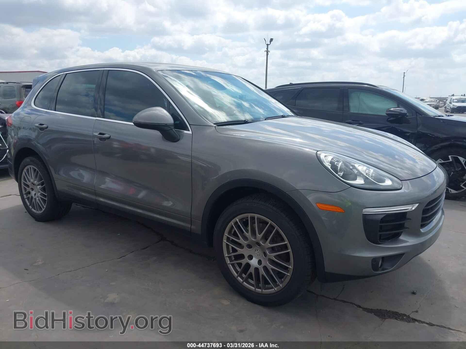2016 PORSCHE CAYENNE - VIN: WP1AA2A26GLA00699 - Photo 13