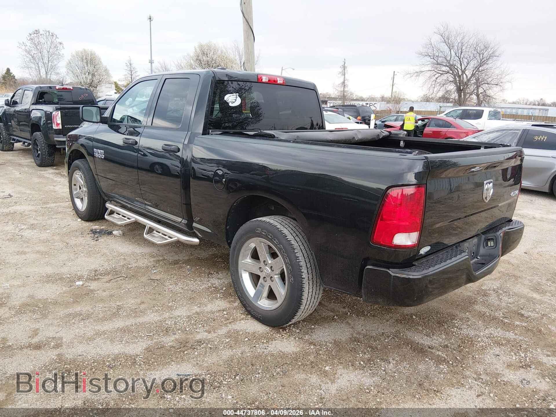2018 RAM 1500 - VIN: 1C6RR7FG8JS253624 - Фото 3