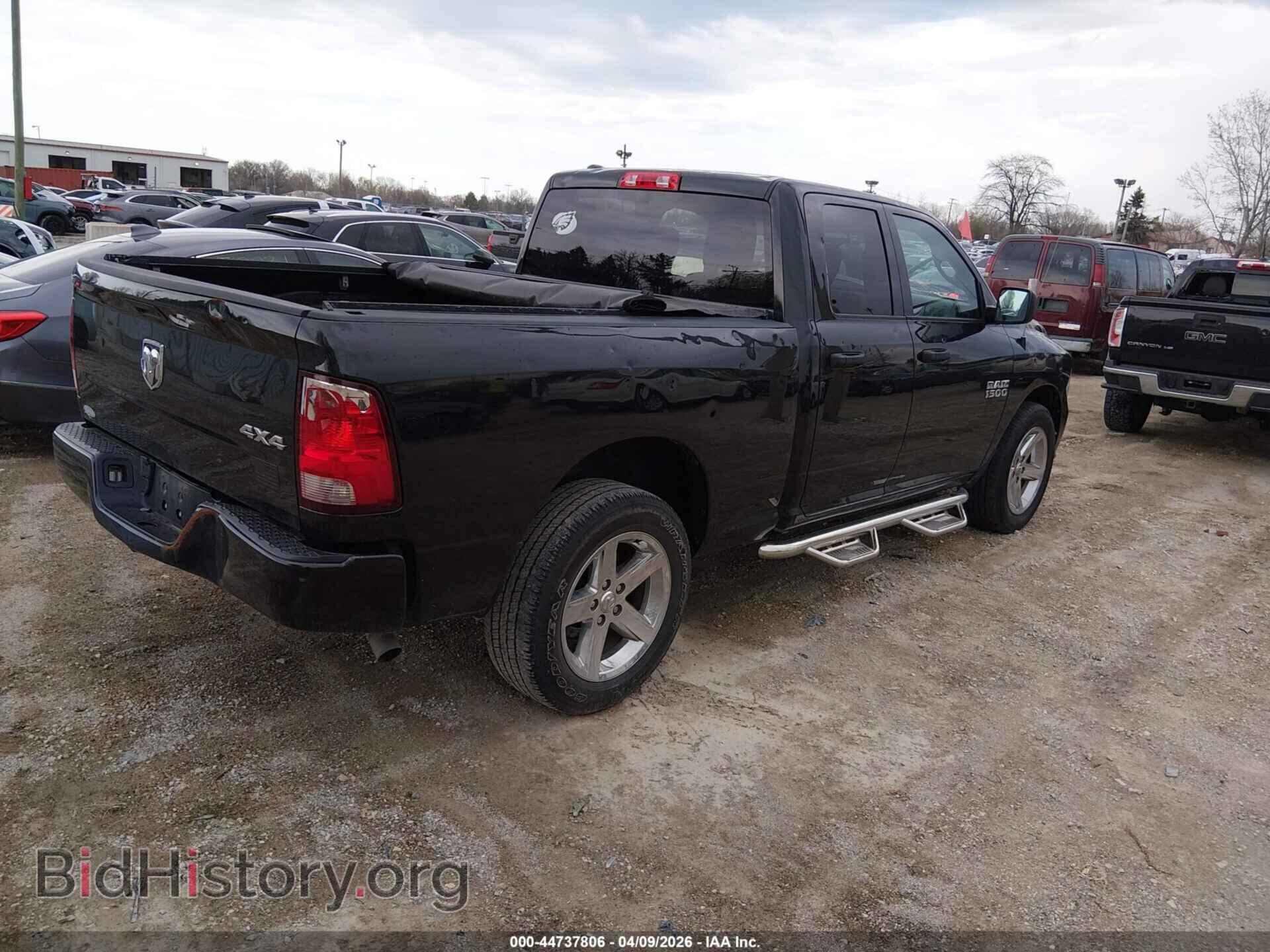 2018 RAM 1500 - VIN: 1C6RR7FG8JS253624 - Фото 4