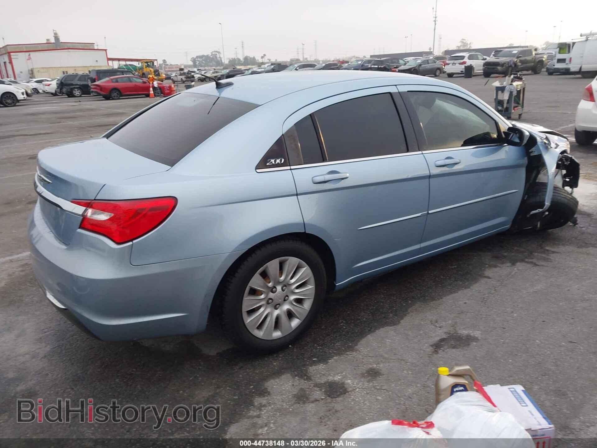 2012 CHRYSLER 200 - VIN: 1C3CCBAG0CN316764 - Photo 4