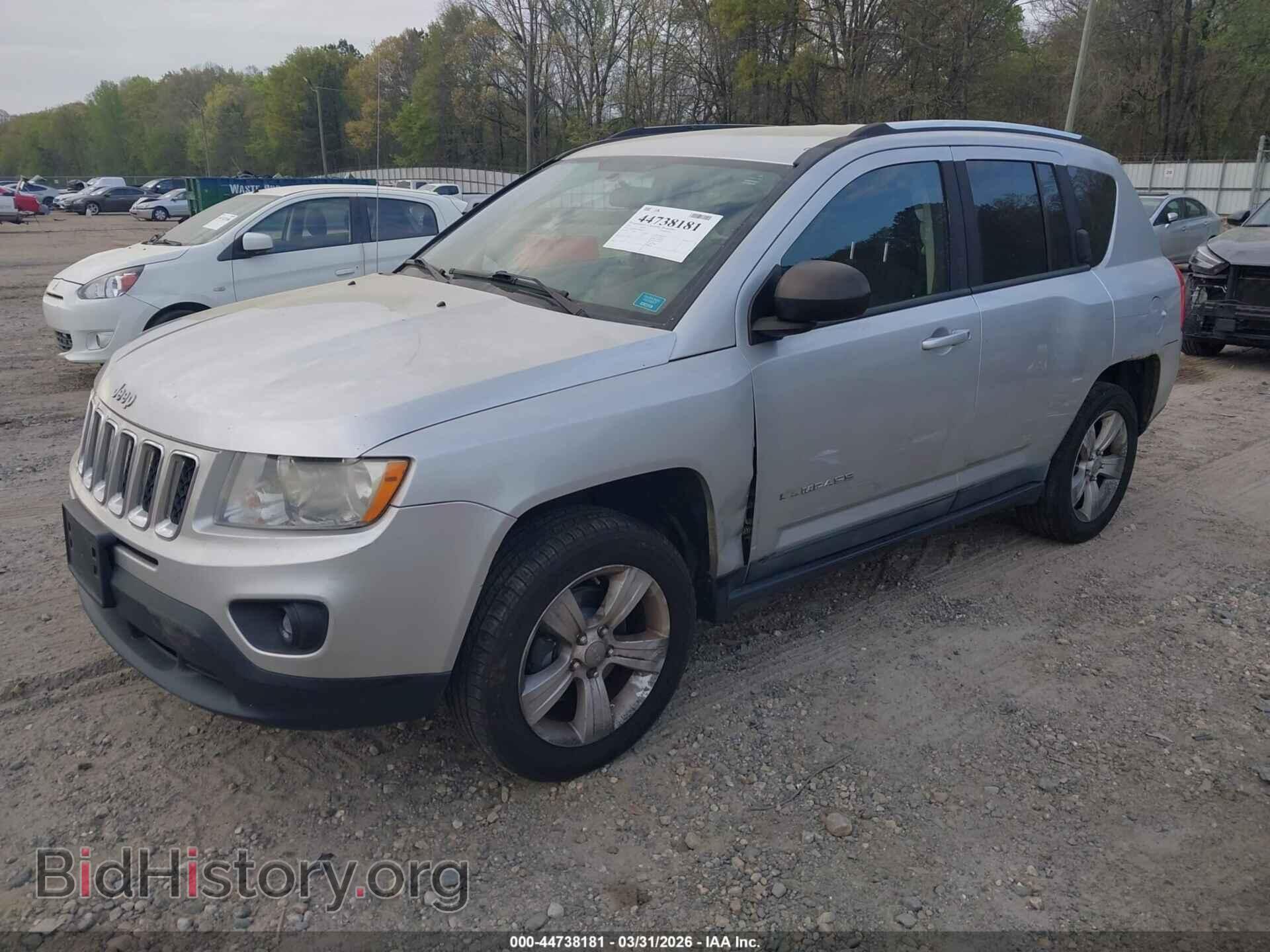 2011 JEEP COMPASS - VIN: 1J4NF1FB2BD280173 - Фото 2