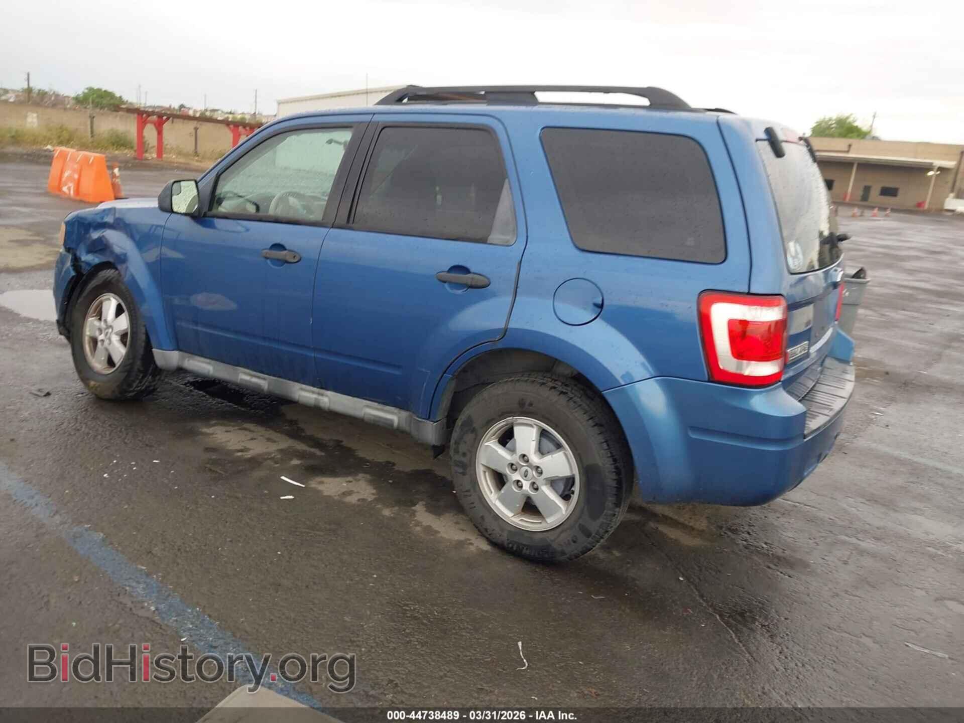 2010 FORD ESCAPE - VIN: 1FMCU0C7XAKA51906 - Фото 3