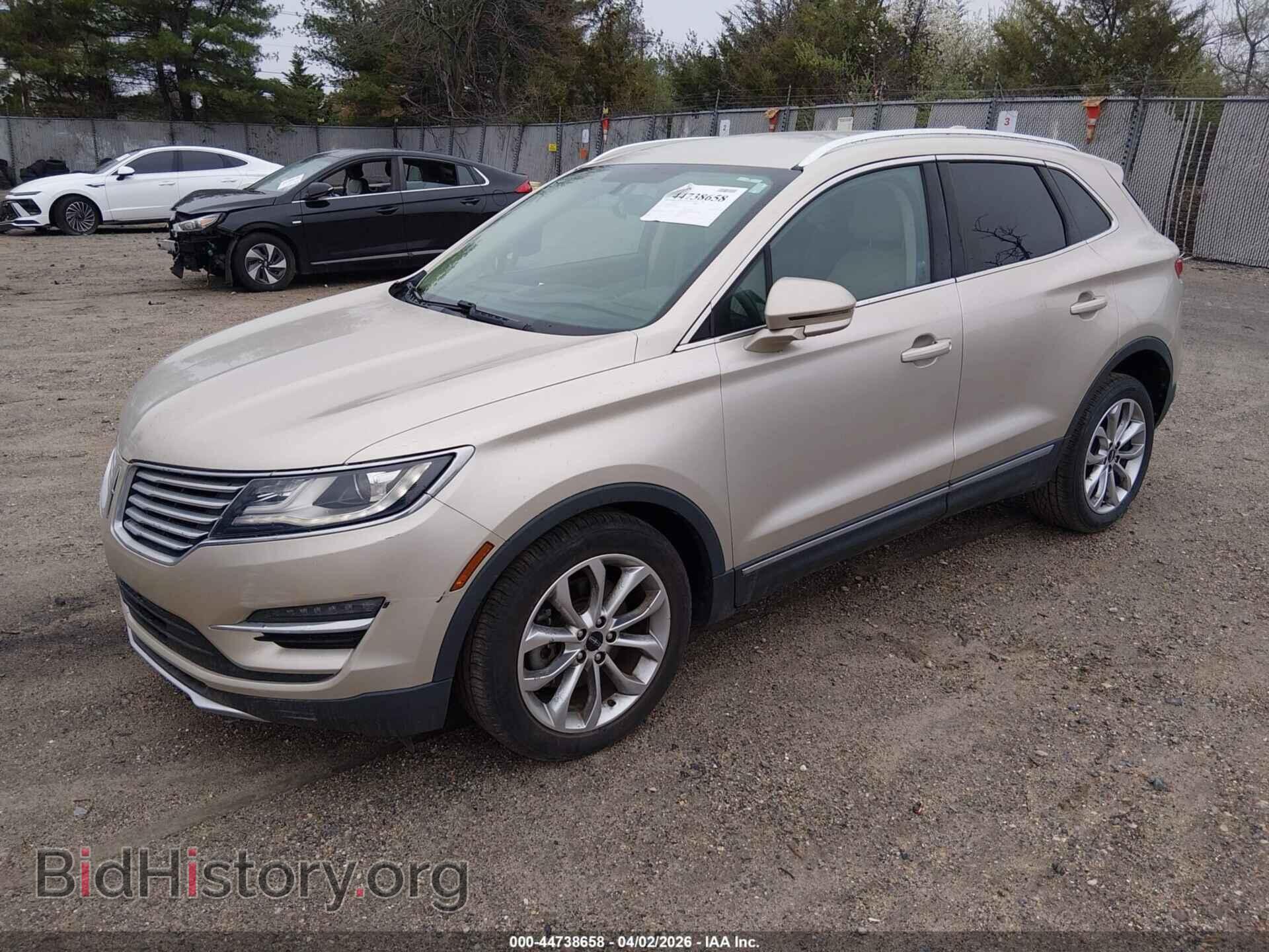 2017 LINCOLN MKC - VIN: 5LMCJ2C93HUL34357 - Photo 2