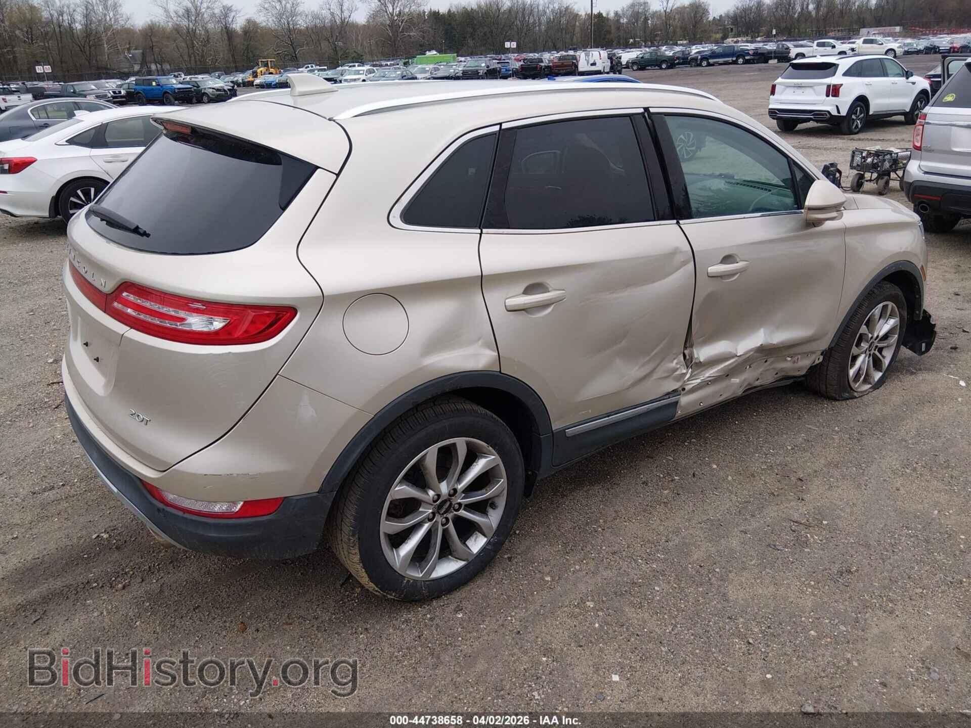 2017 LINCOLN MKC - VIN: 5LMCJ2C93HUL34357 - Photo 4
