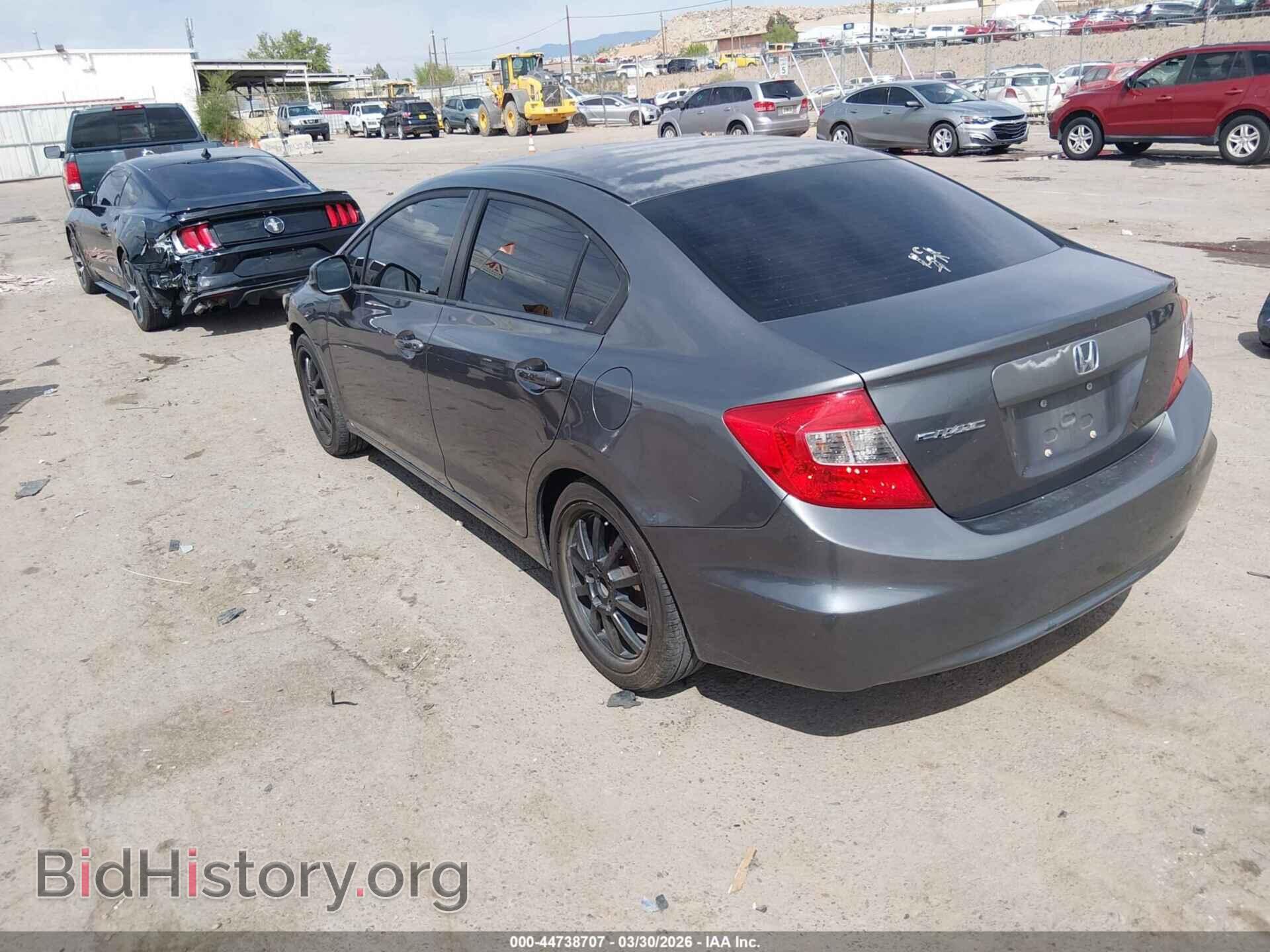 2012 HONDA CIVIC - VIN: 19XFB2F55CE012336 - Фото 3