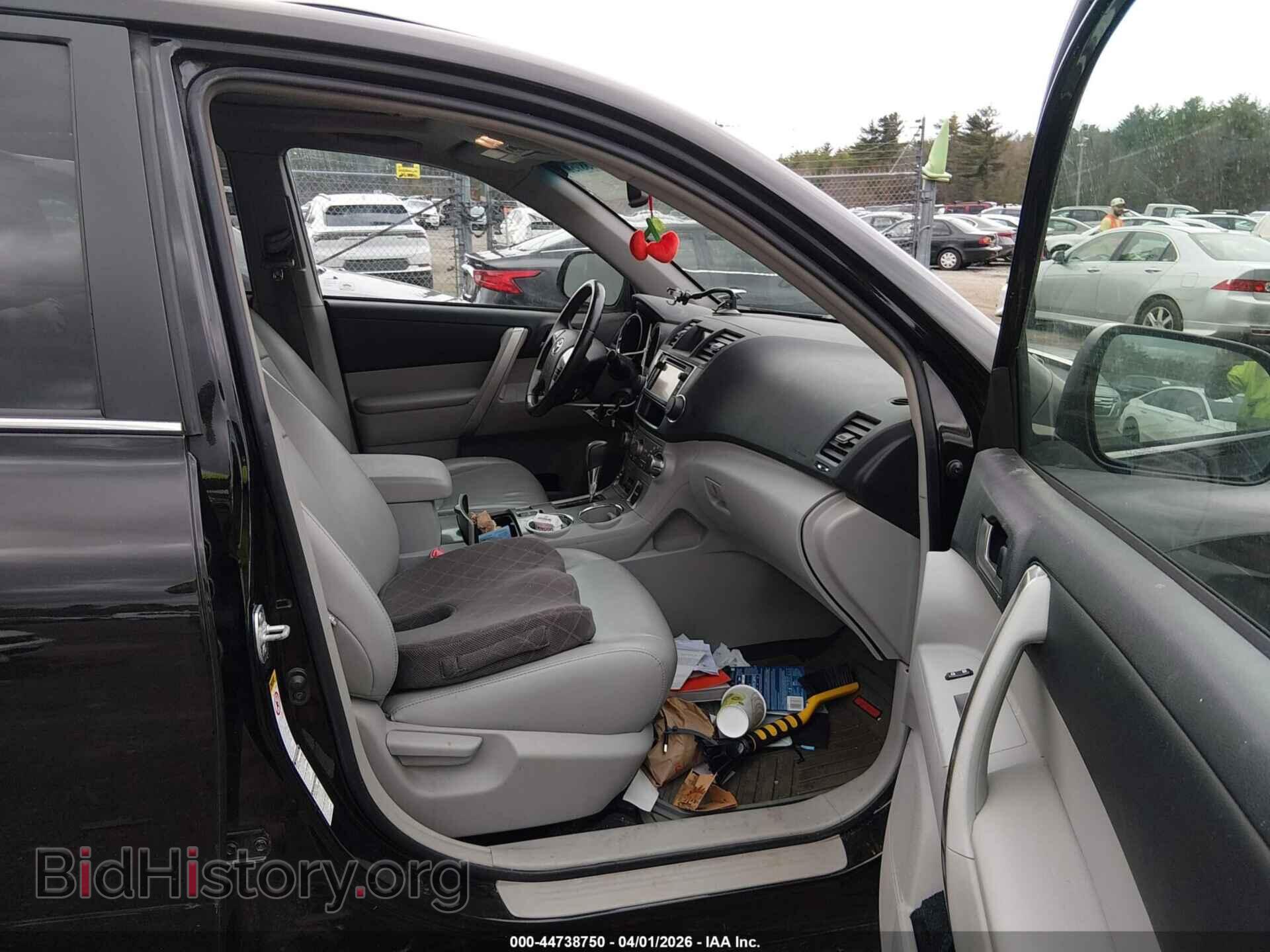 2013 TOYOTA HIGHLANDER - VIN: 5TDBK3EH8DS213218 - Фото 5