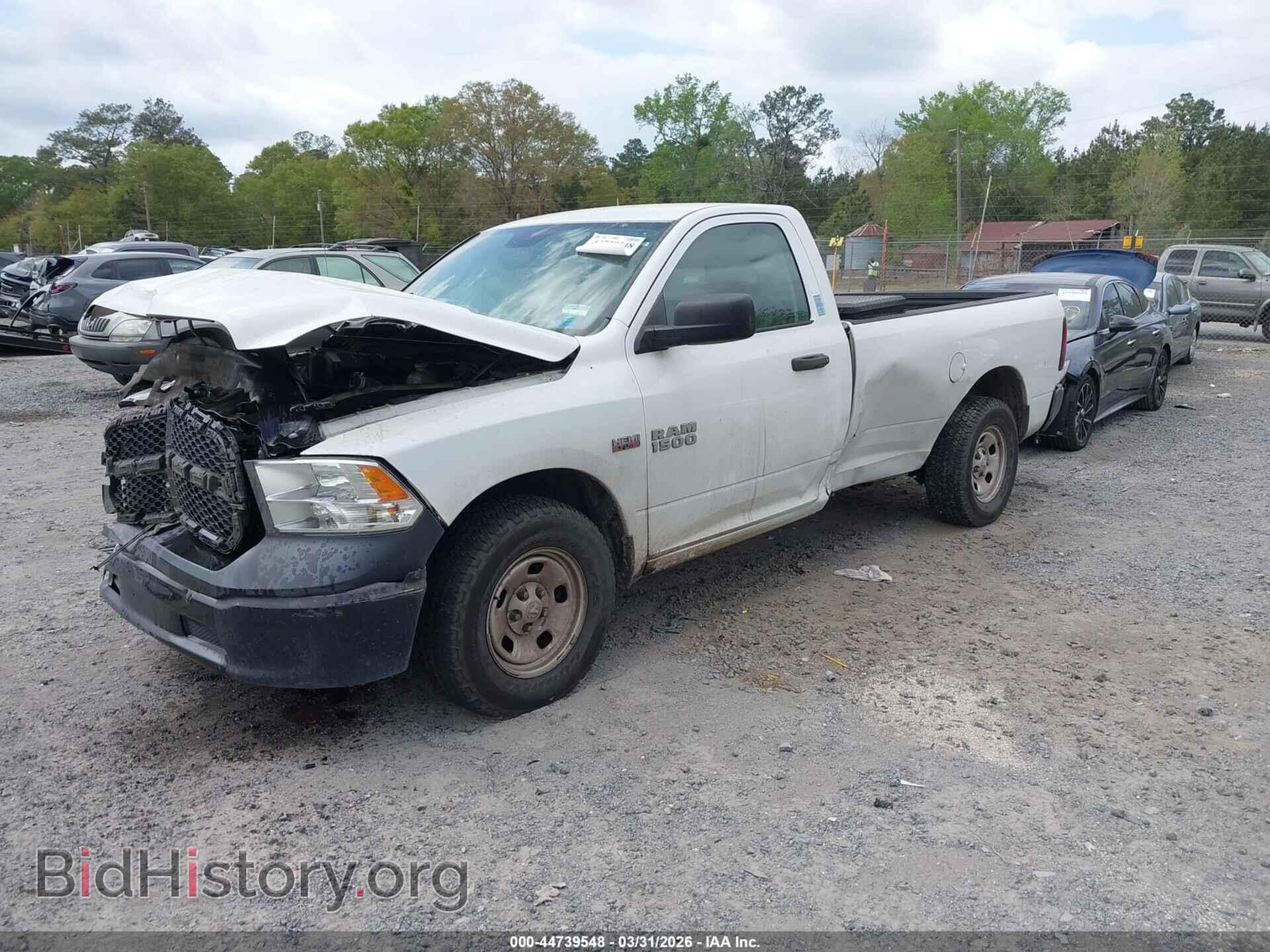 2015 RAM 1500 - VIN: 3C6JR6DT5FG618413 - Фото 2