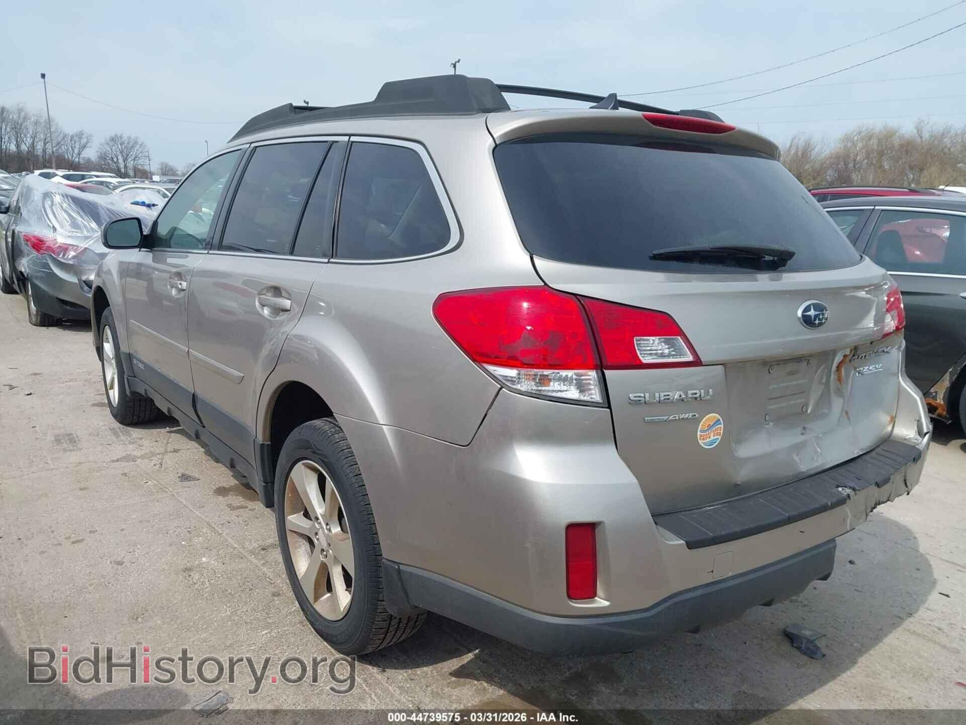 2014 SUBARU OUTBACK - VIN: 4S4BRBCC3E3245117 - Фото 3