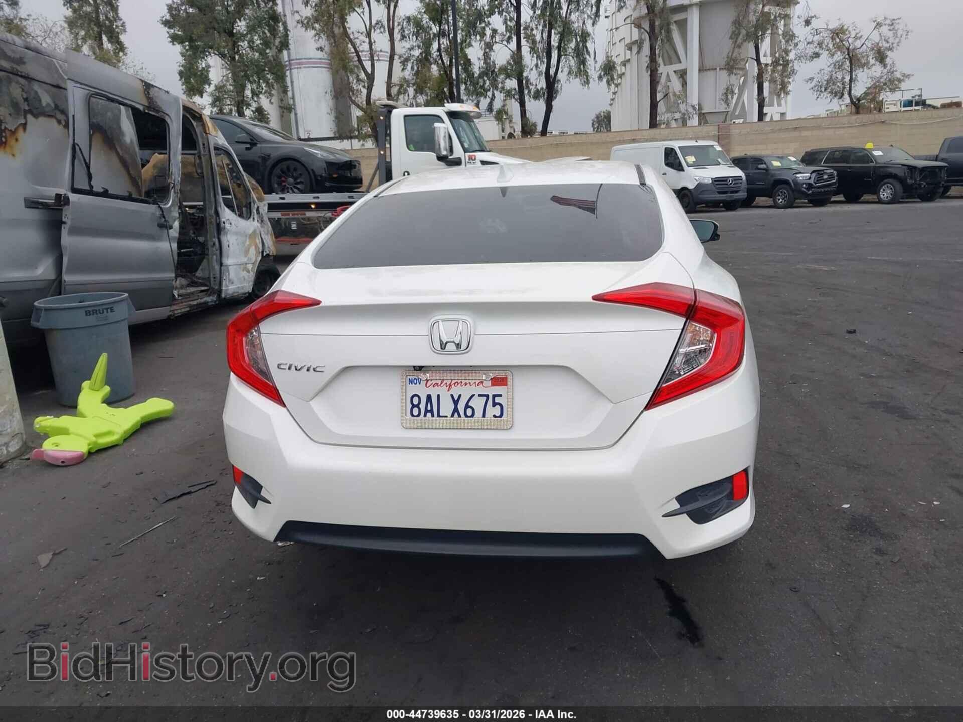 2017 HONDA CIVIC - VIN: 2HGFC2F70HH577685 - Фото 16