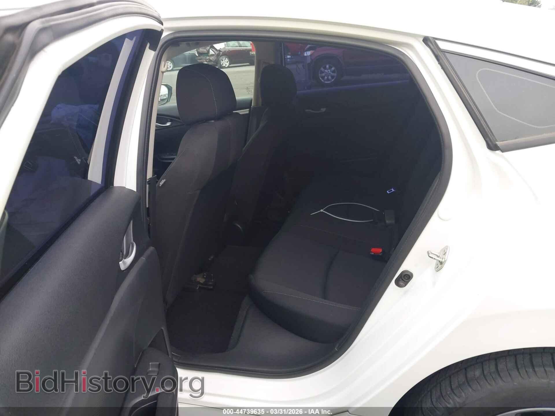 2017 HONDA CIVIC - VIN: 2HGFC2F70HH577685 - Фото 8