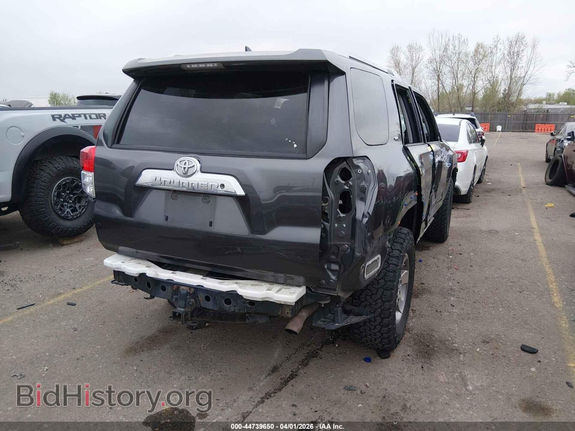 2011 TOYOTA 4RUNNER - VIN: JTEBU5JR2B5066624 - Фото 4