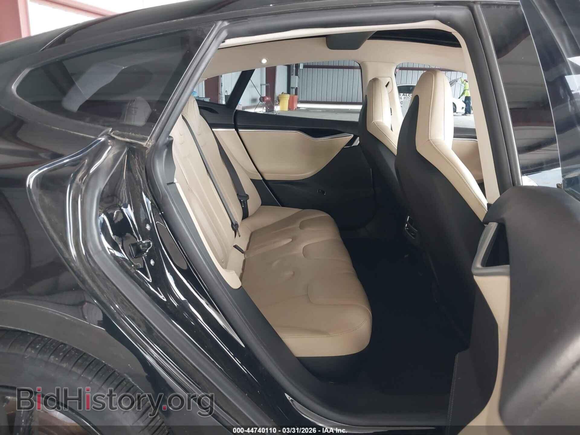 2014 TESLA MODEL S - VIN: 5YJSA1S15EFP52318 - Фото 8