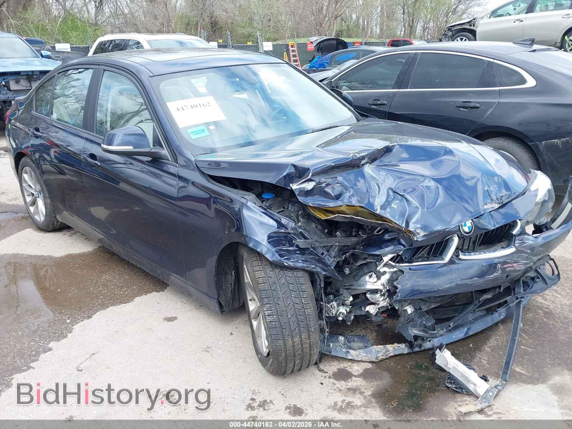 Photo WBA8E5G55GNU21547 - BMW 320I 2016