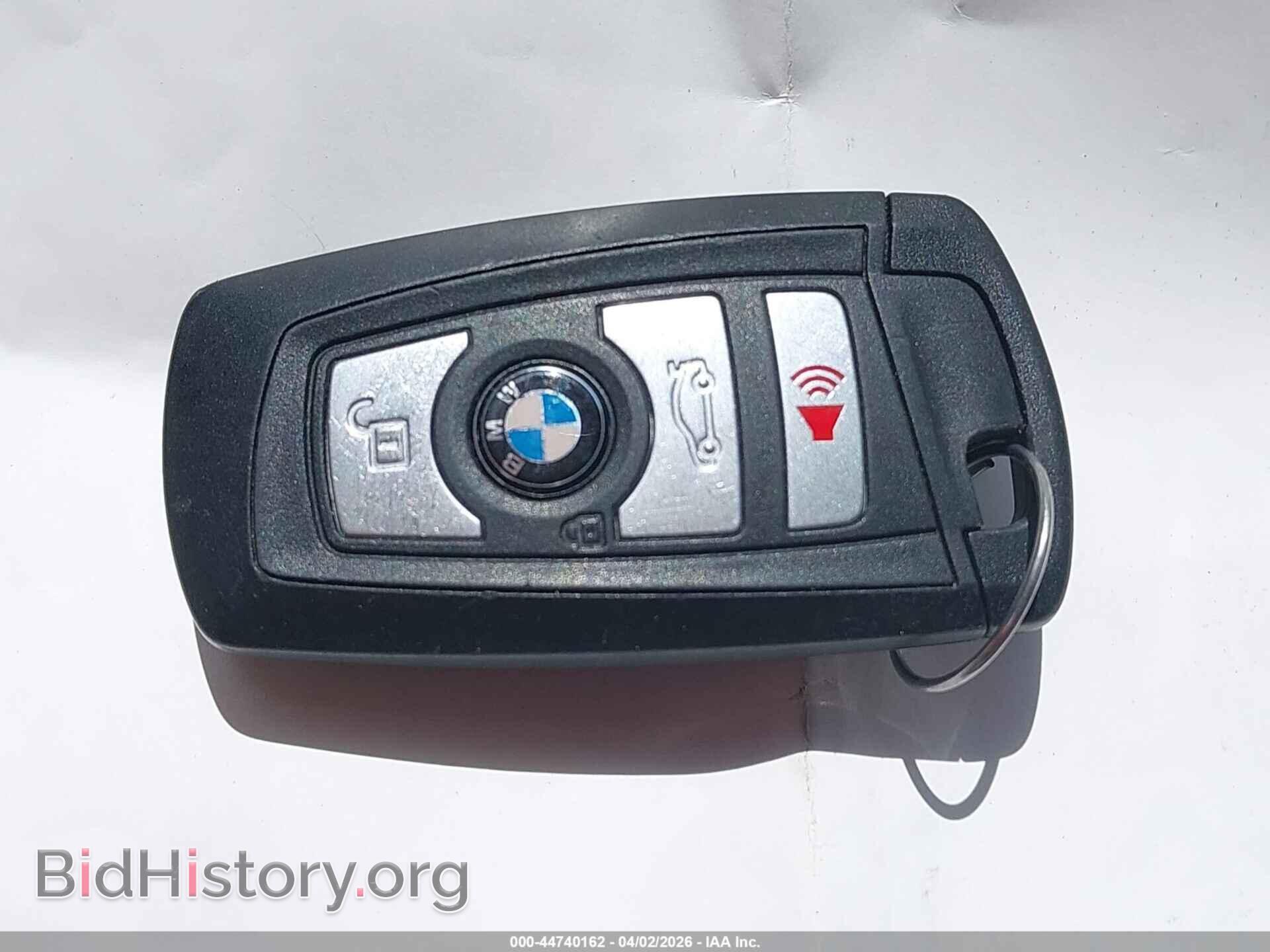2016 BMW 320I - VIN: WBA8E5G55GNU21547 - Photo 11