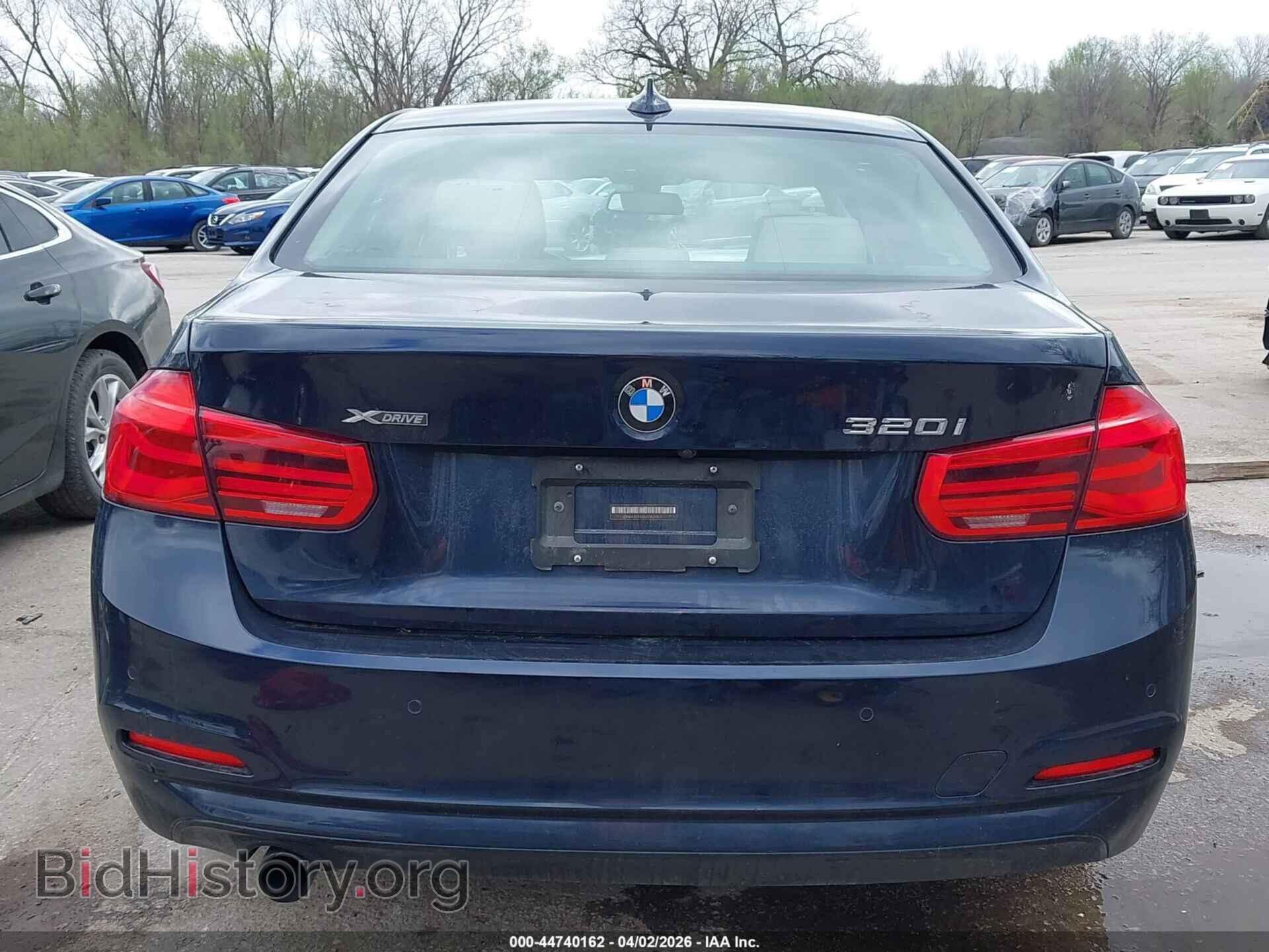 2016 BMW 320I - VIN: WBA8E5G55GNU21547 - Photo 16